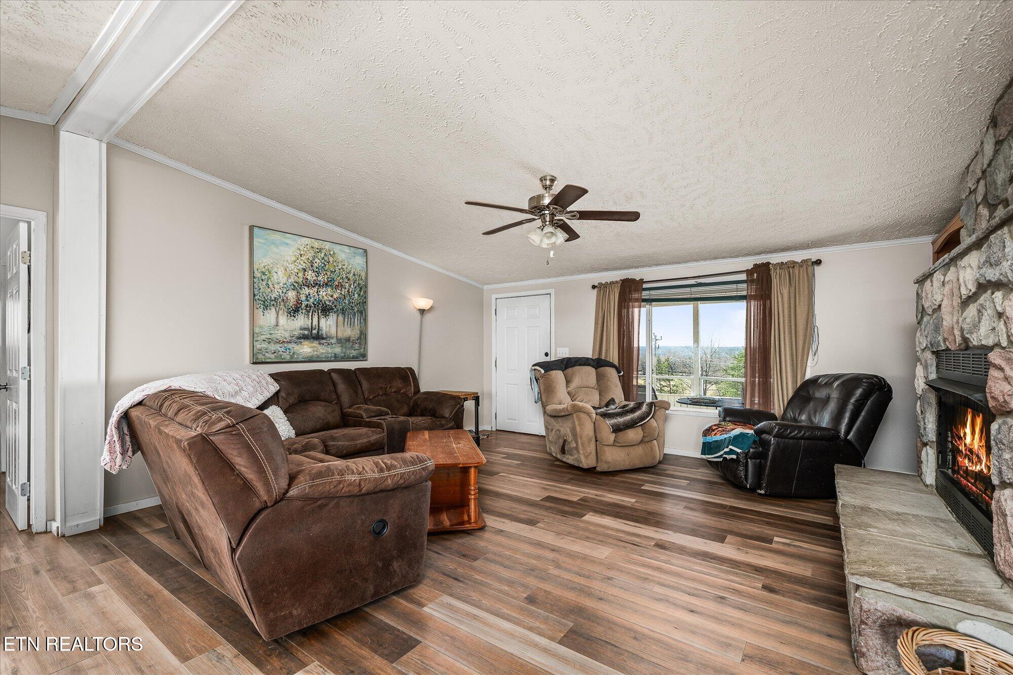 102 Flat Rock Road Deer Lodge TN 37726