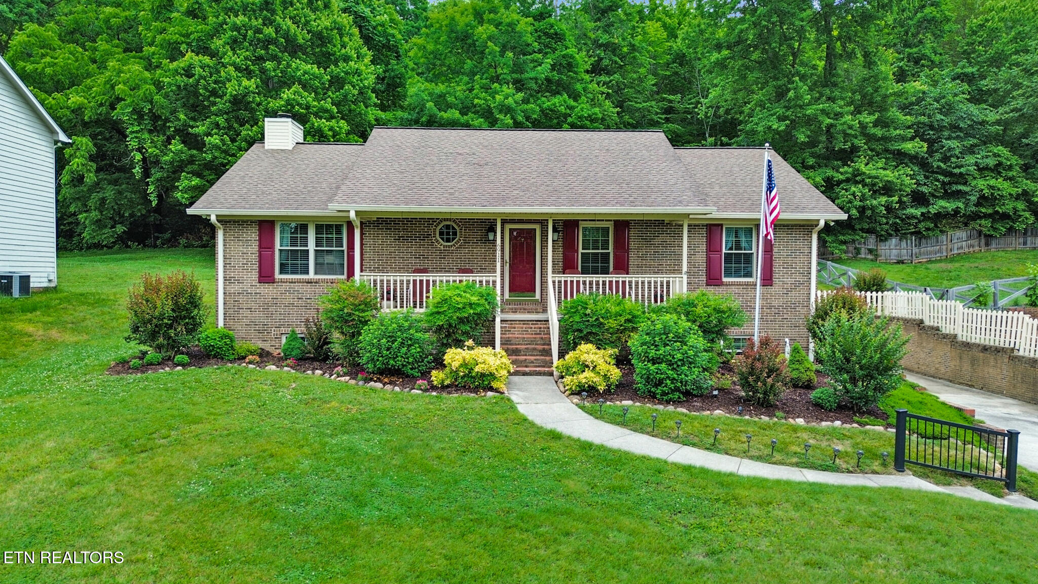 6911 Lindal Road Knoxville TN 37931