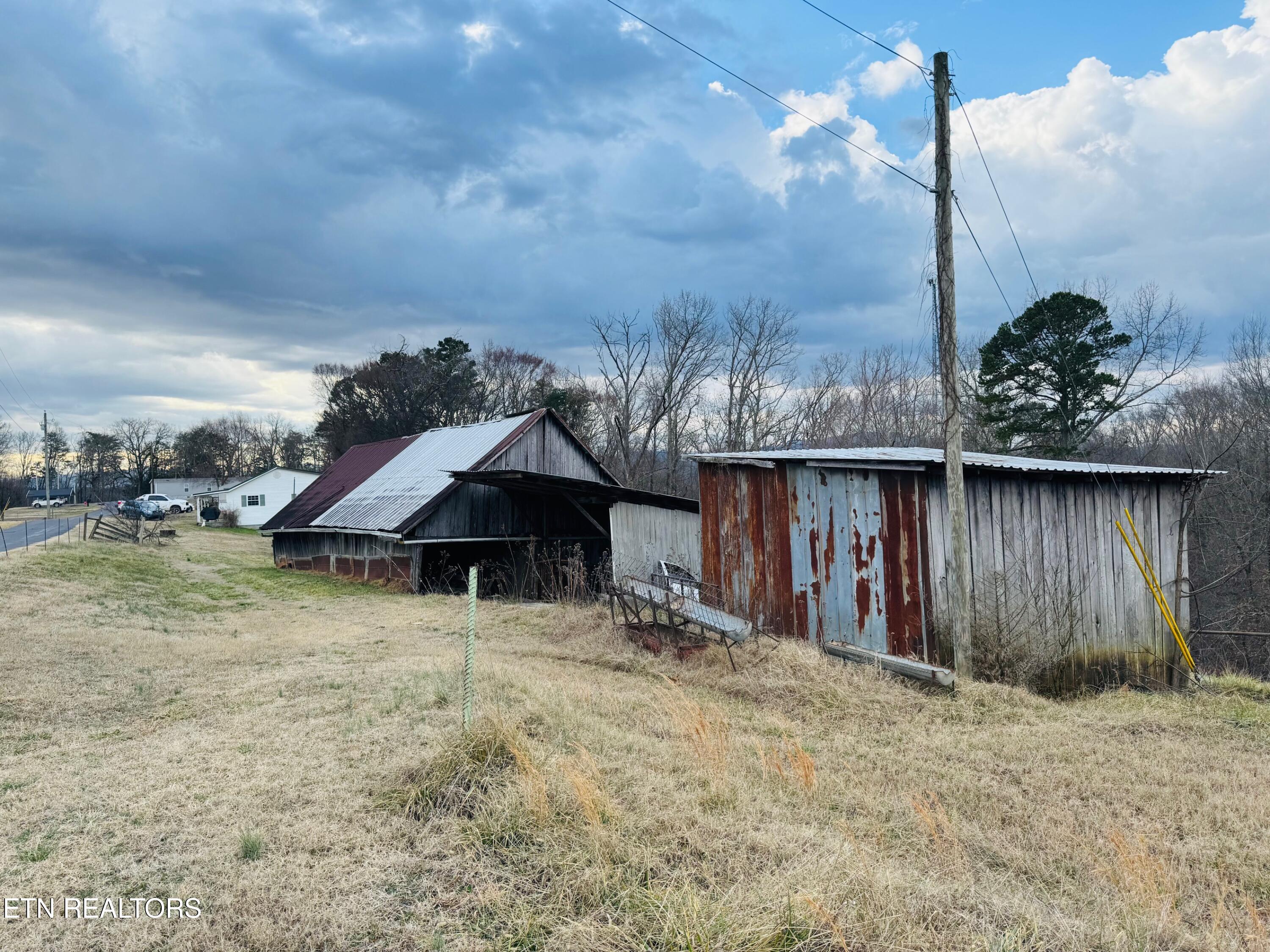 1221 Brady Road Newport TN 37821