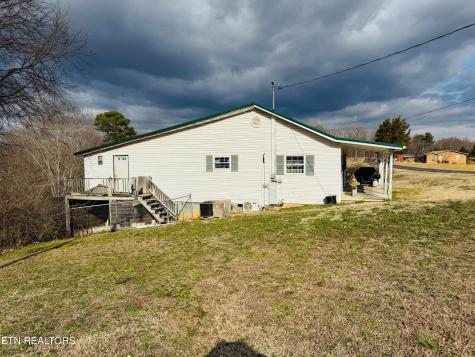 1221 Brady Road Newport TN 37821
