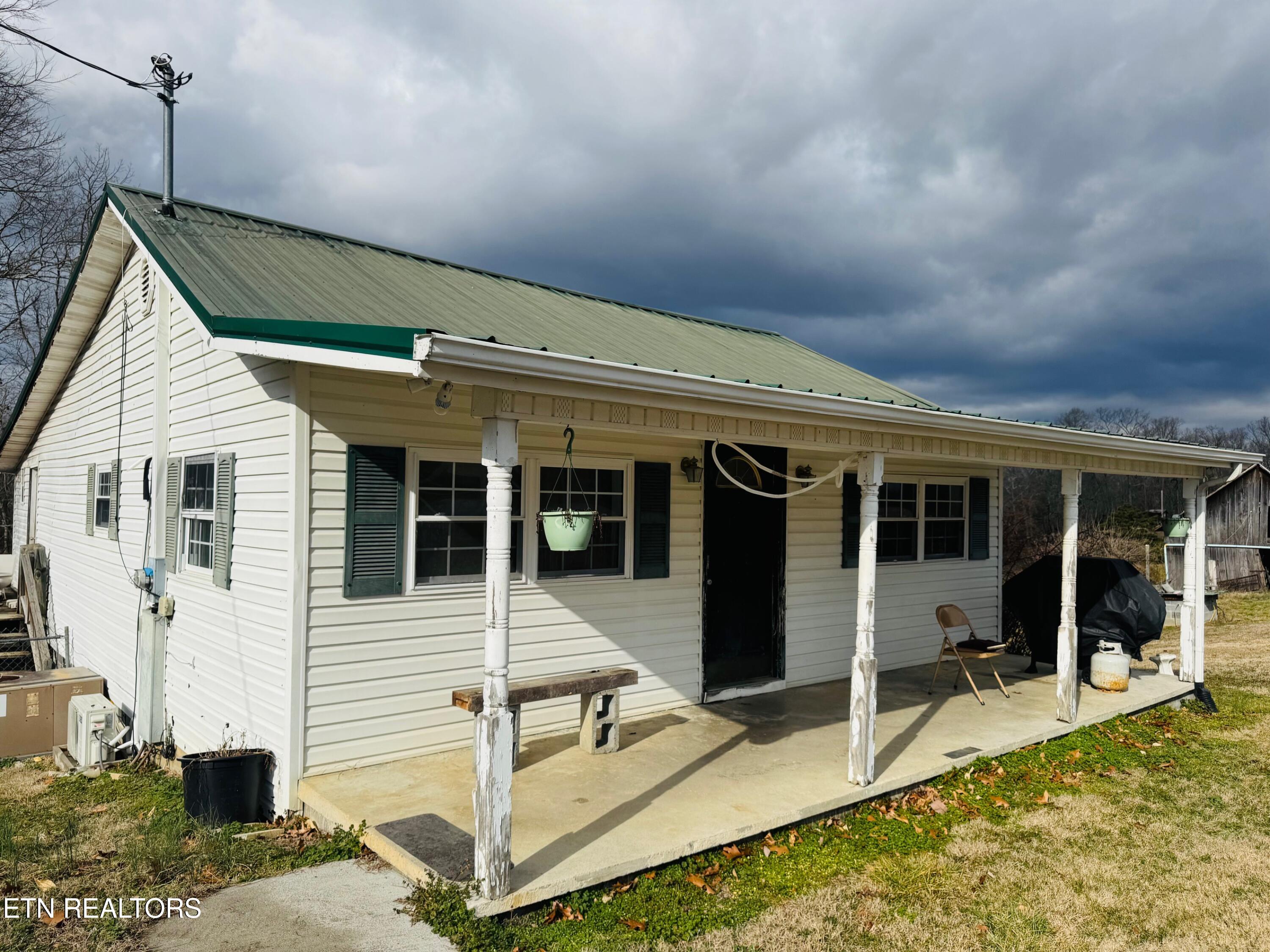 1221 Brady Road Newport TN 37821