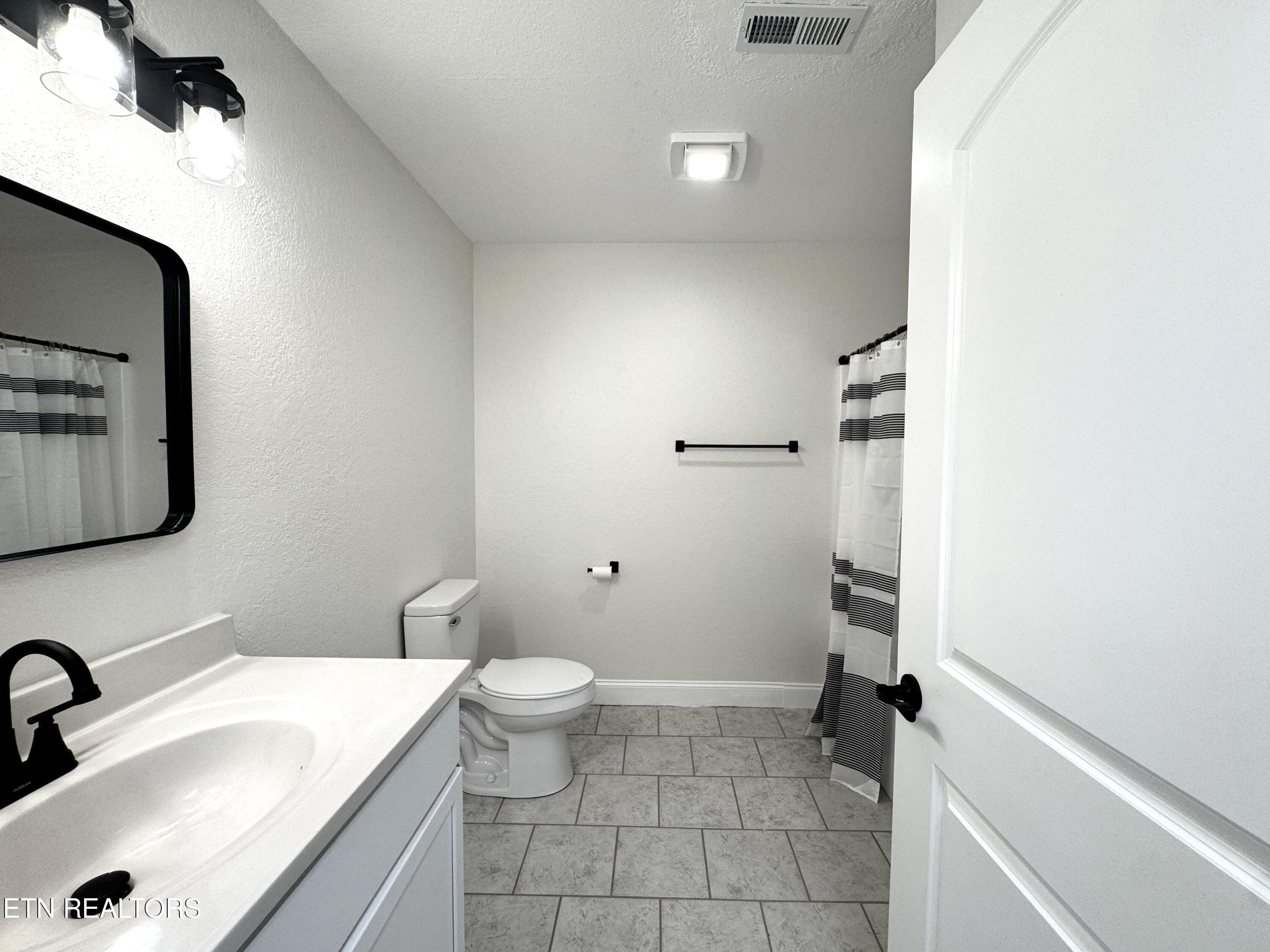 115 Spruce Lane Kingston TN 37763