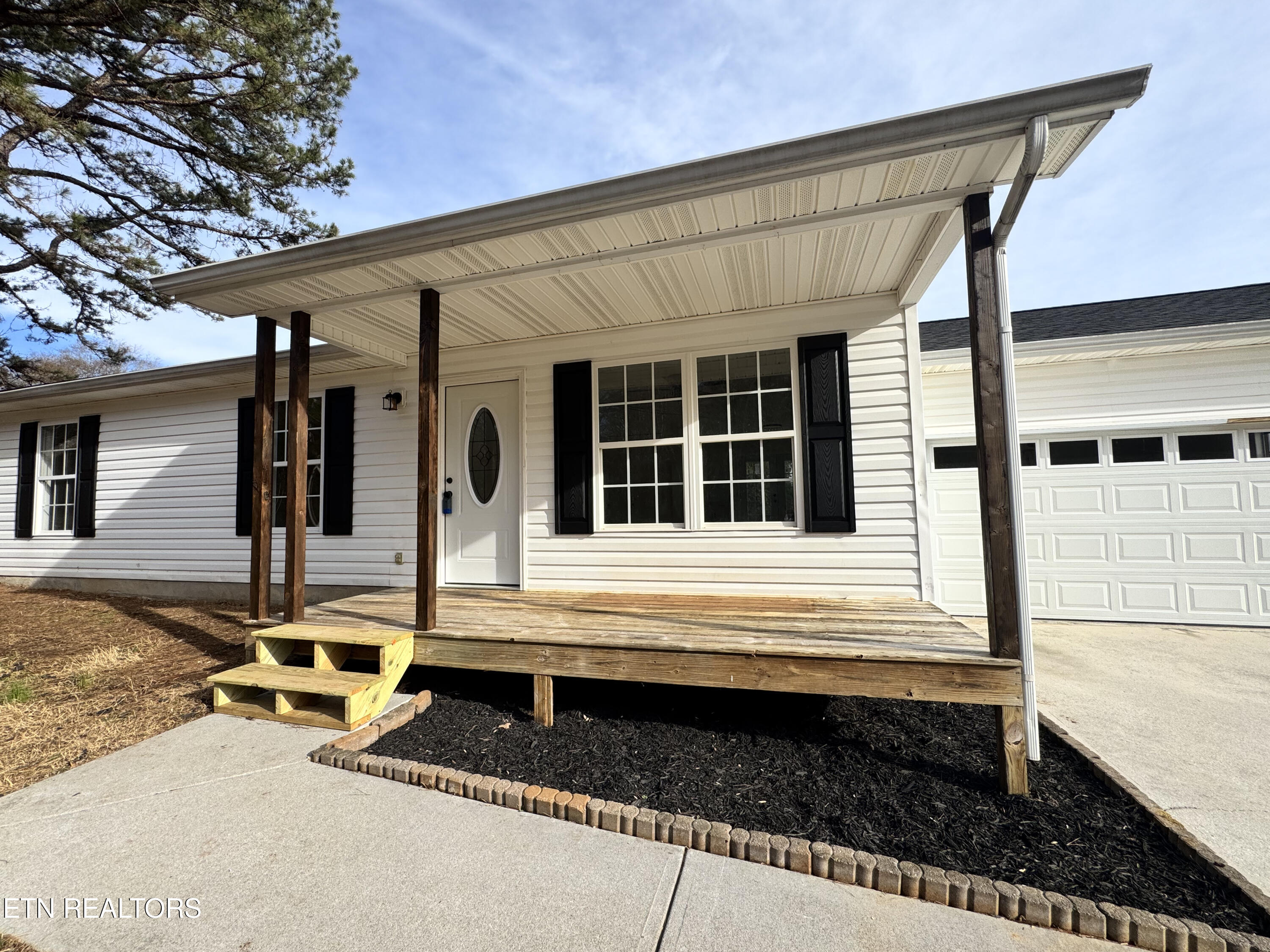 115 Spruce Lane Kingston TN 37763