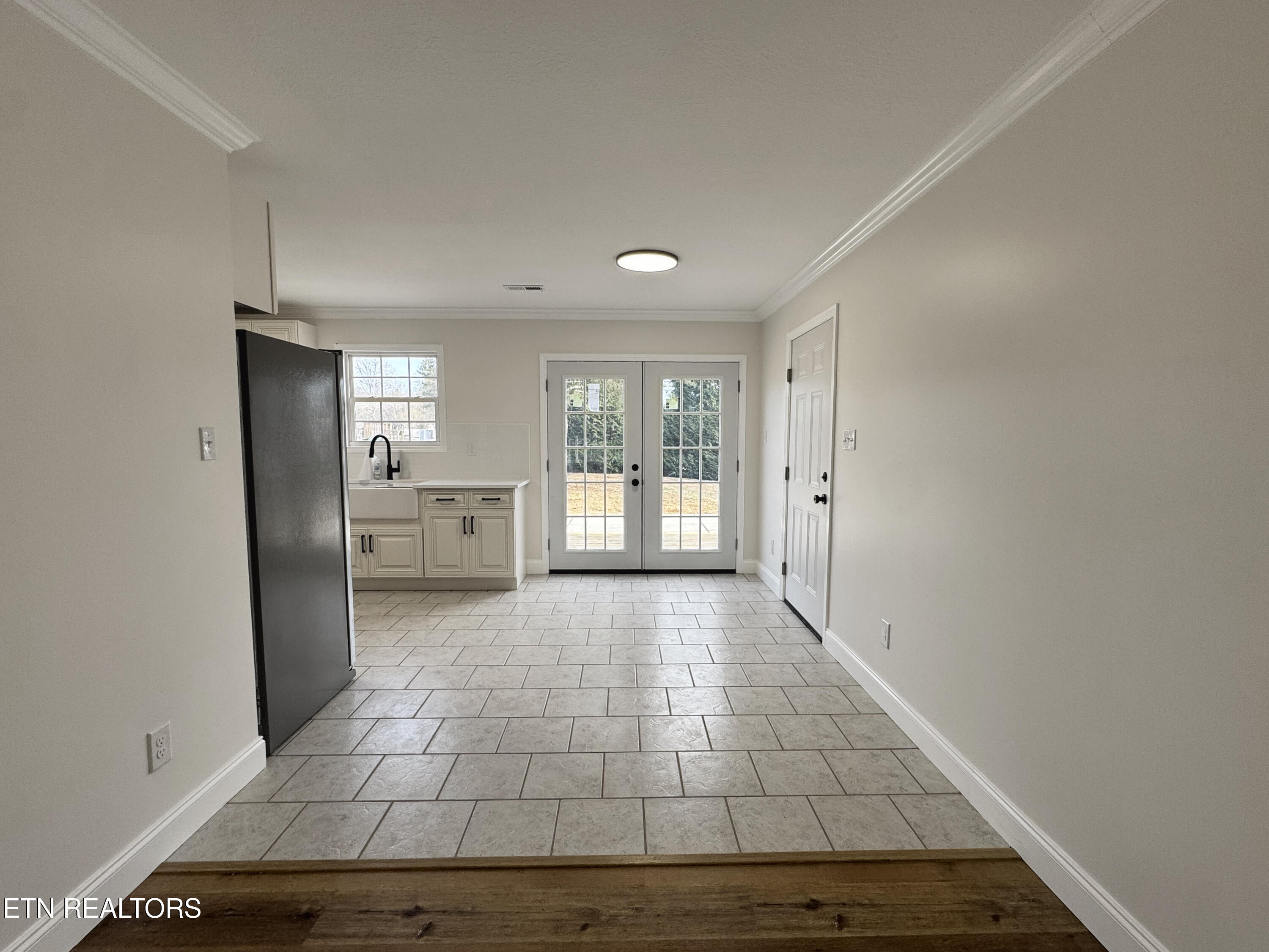 115 Spruce Lane Kingston TN 37763