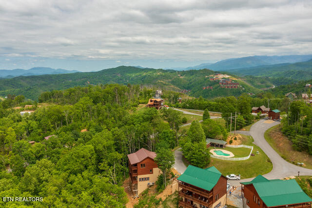 933 Street Of Dreams Way Gatlinburg TN 37738