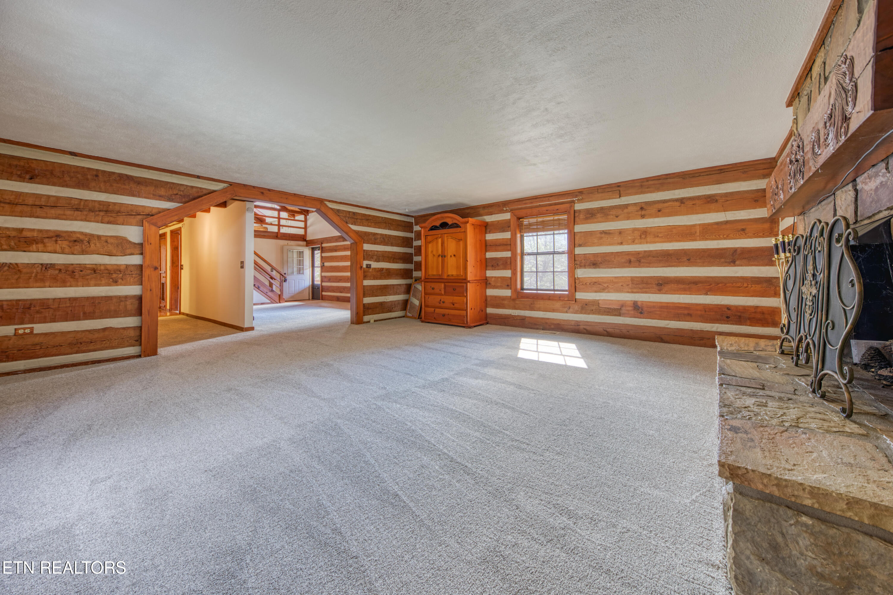 686 Thomas Road Sevierville TN 37876