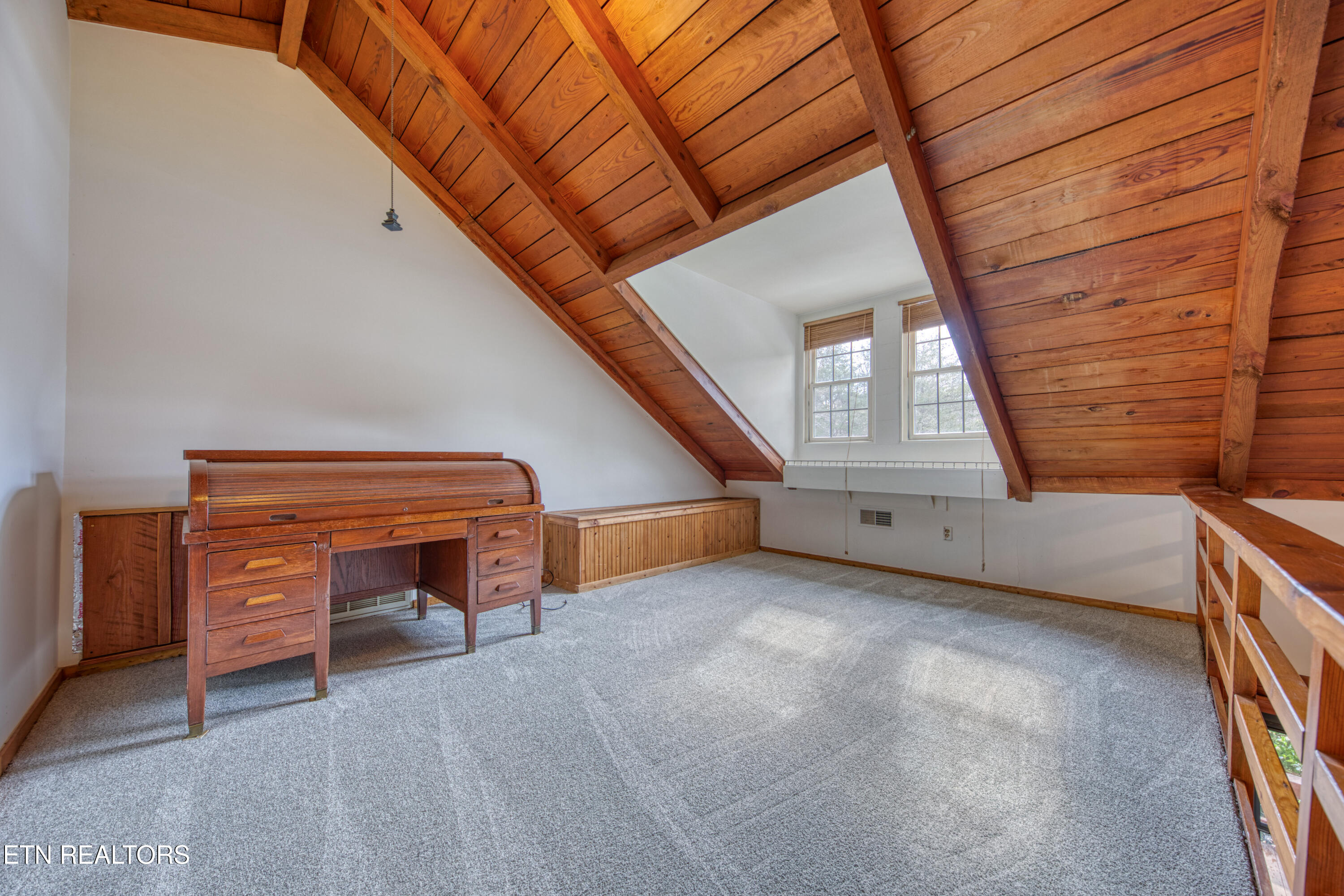 686 Thomas Road Sevierville TN 37876
