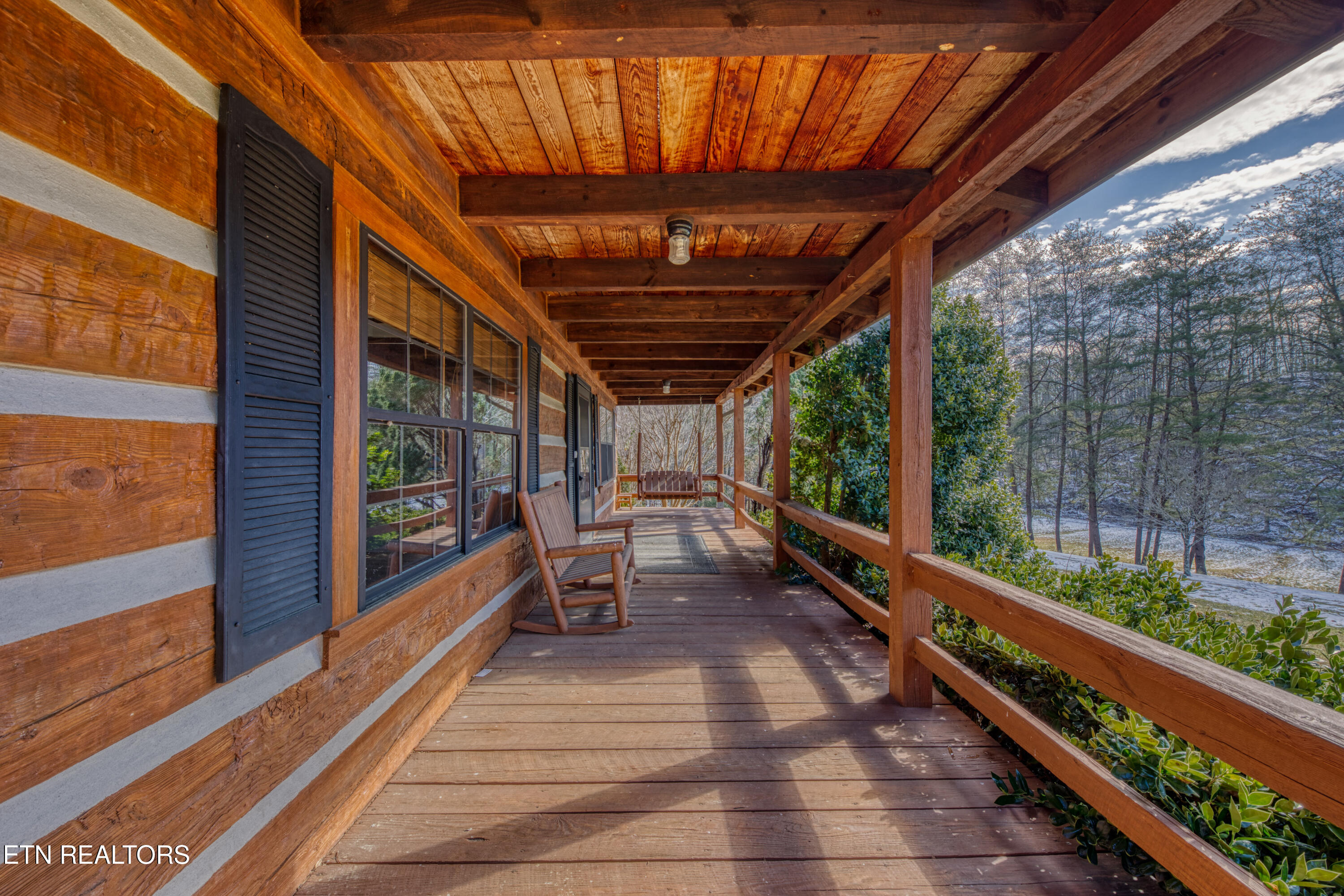 686 Thomas Road Sevierville TN 37876