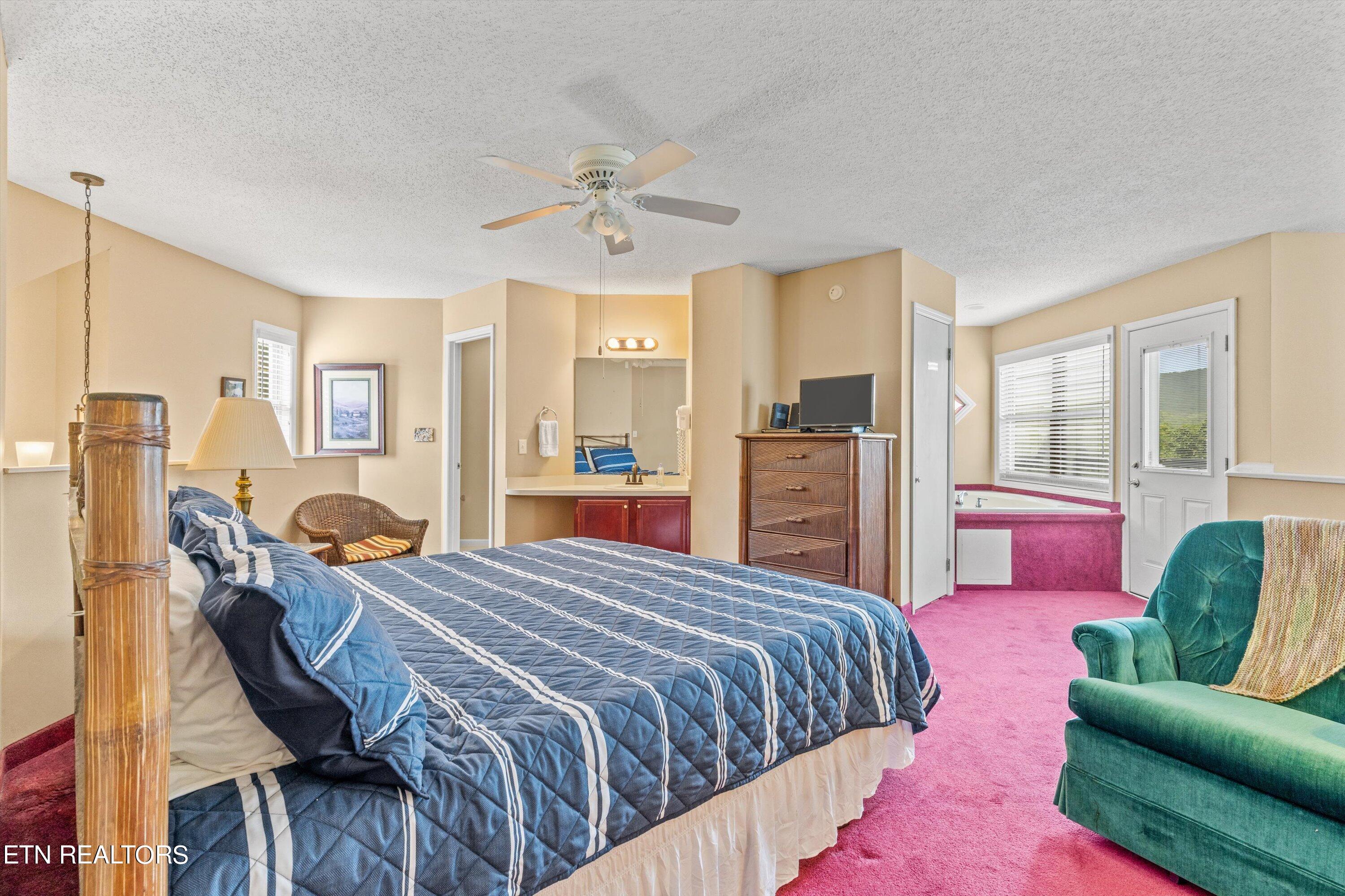 1386 Ski View Drive Gatlinburg TN 37738