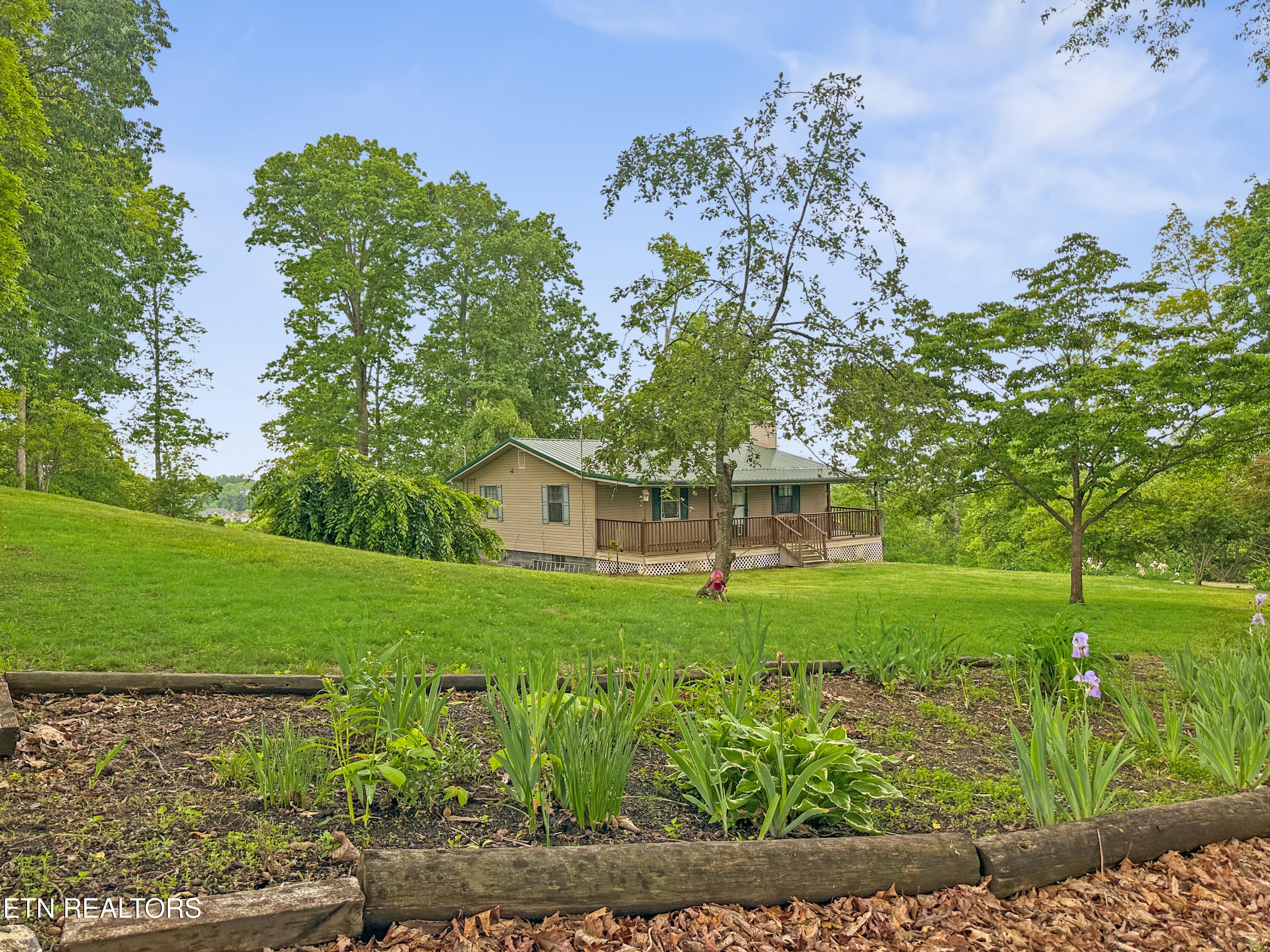 450 Buffalo Lane Tazewell TN 37879