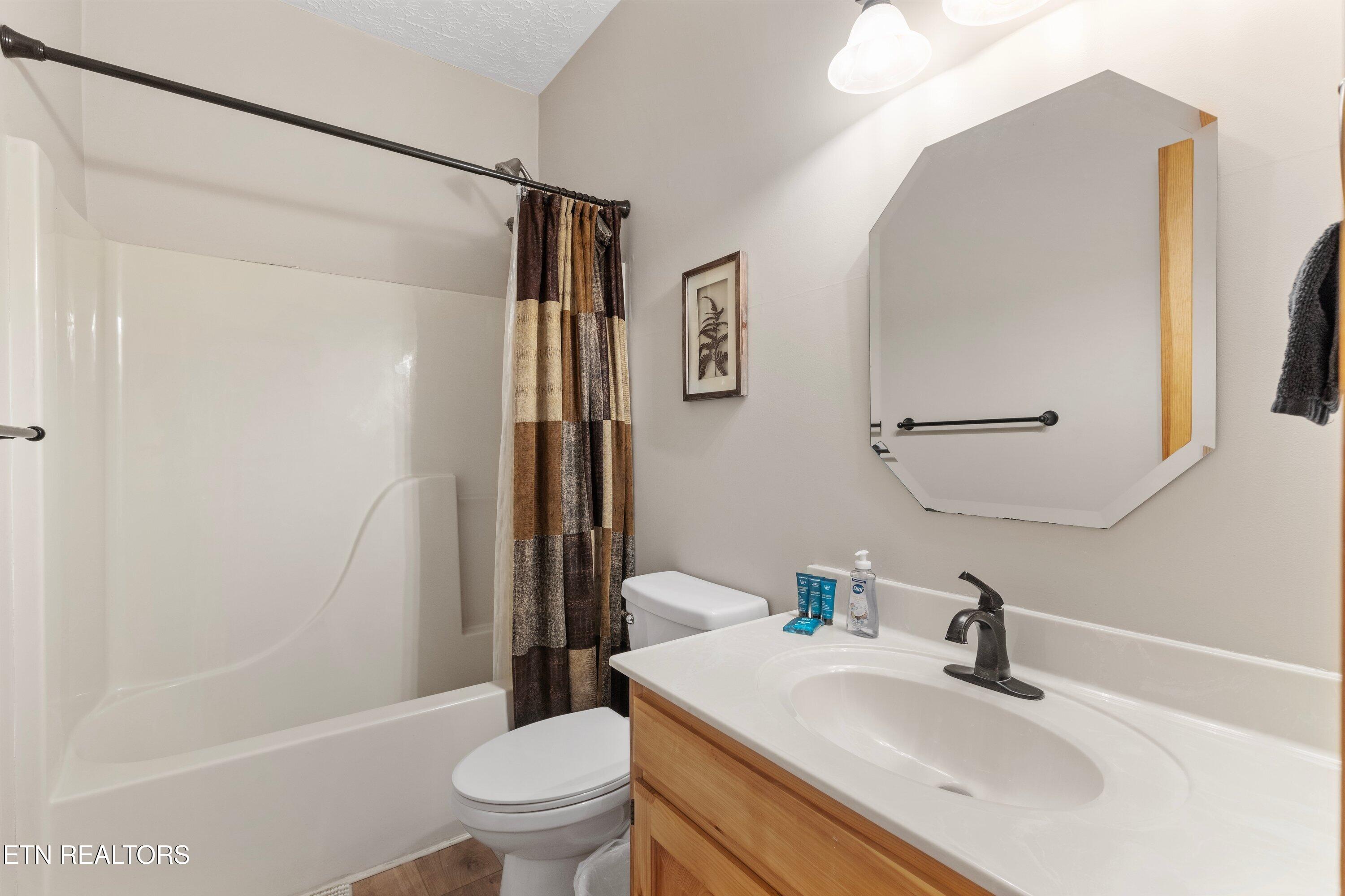 2851 Indigo Lane Sevierville TN 37862