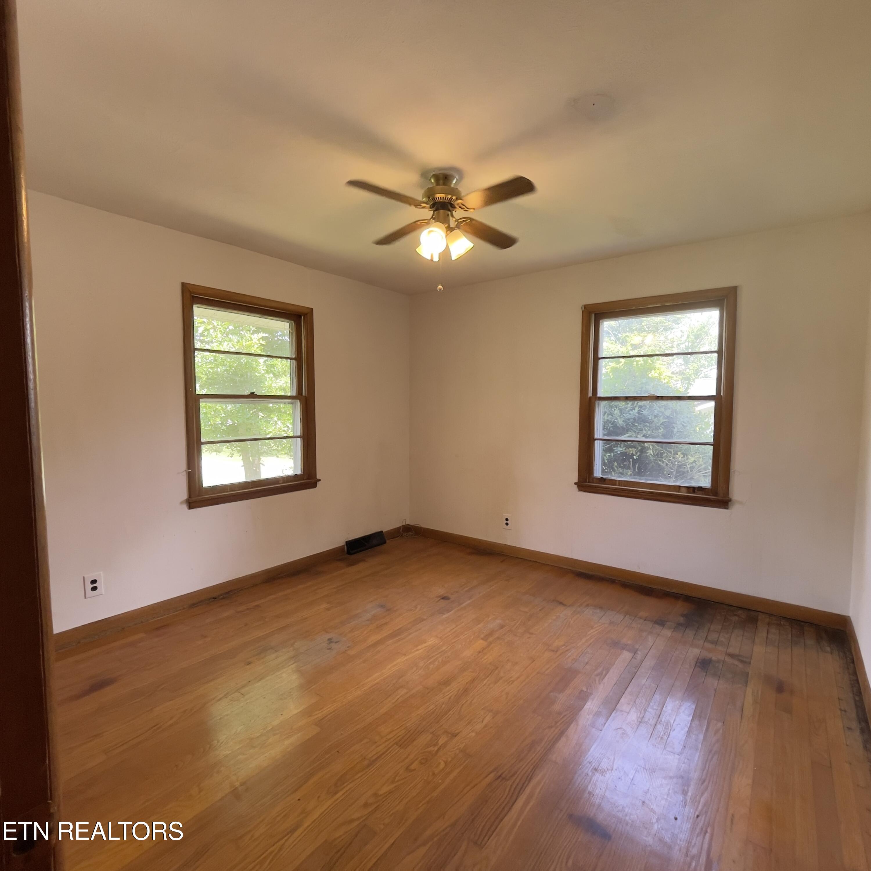 4324 Crestfield Road Knoxville TN 37921