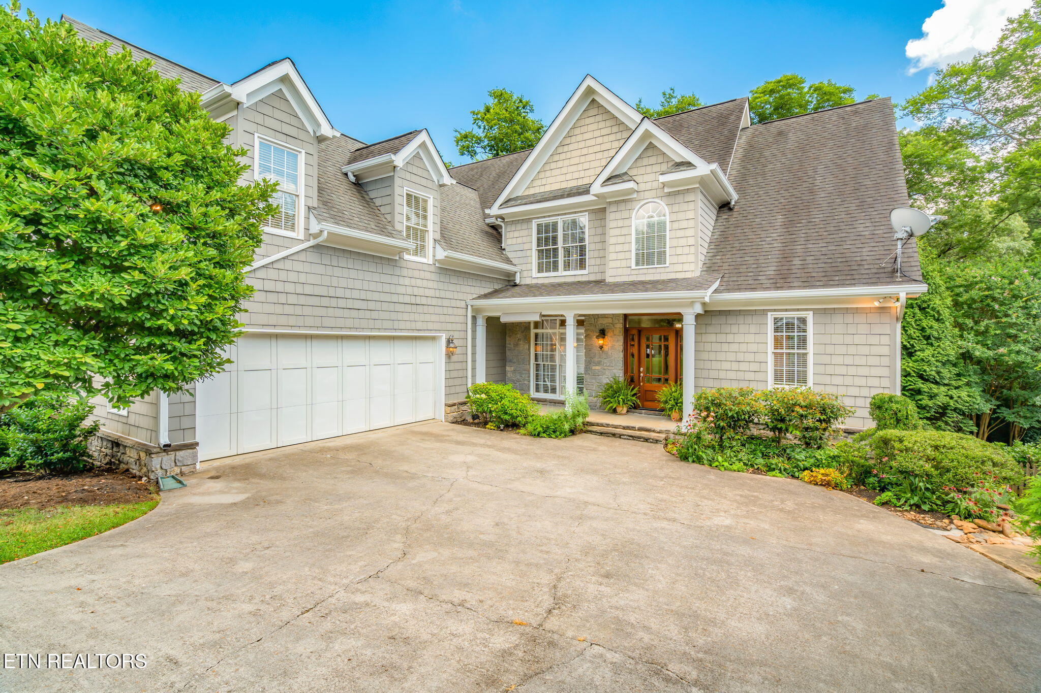 6714 Forest Village Way Knoxville TN 37919