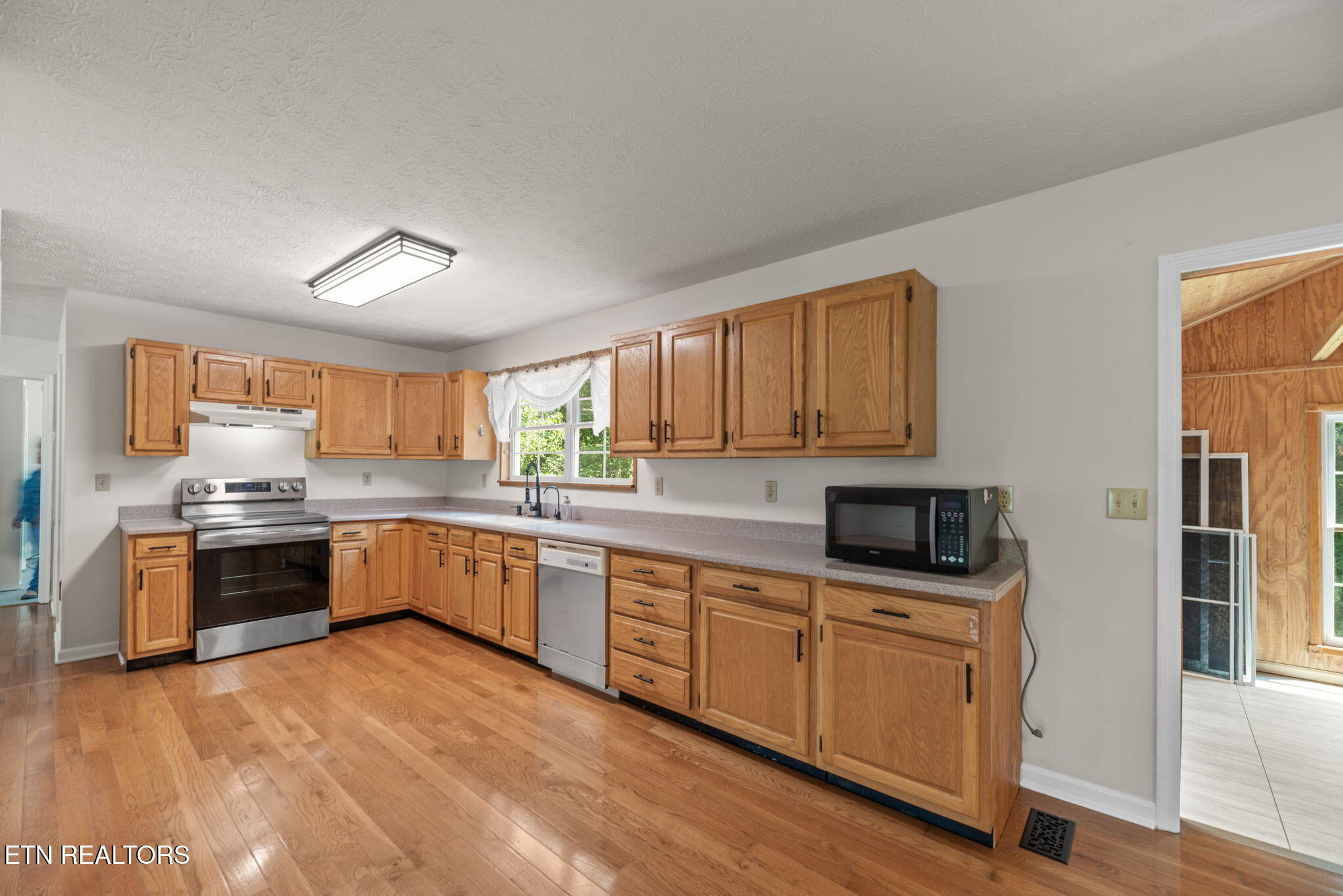 295 Clear Branch Road Corryton TN 37721
