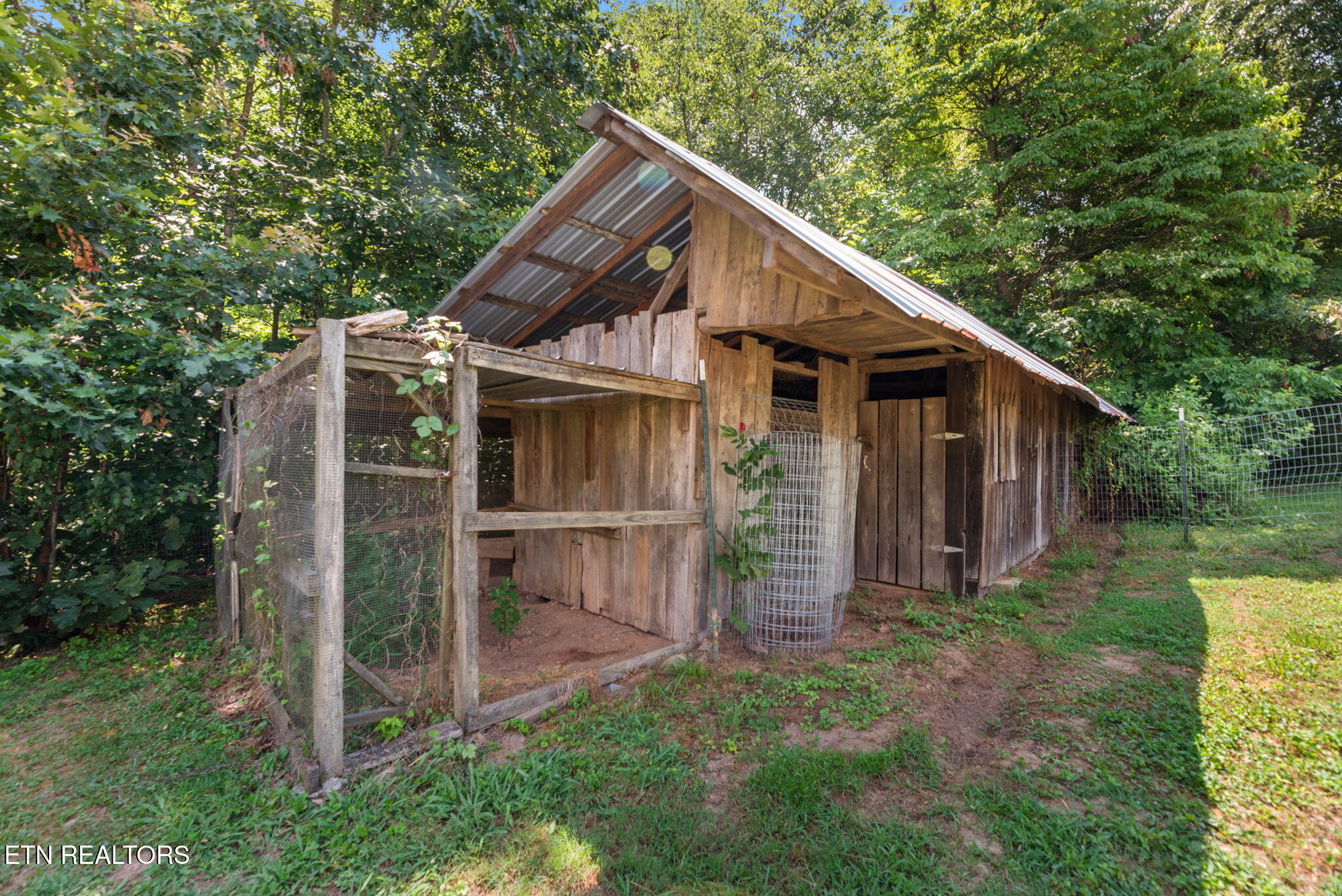 295 Clear Branch Road Corryton TN 37721
