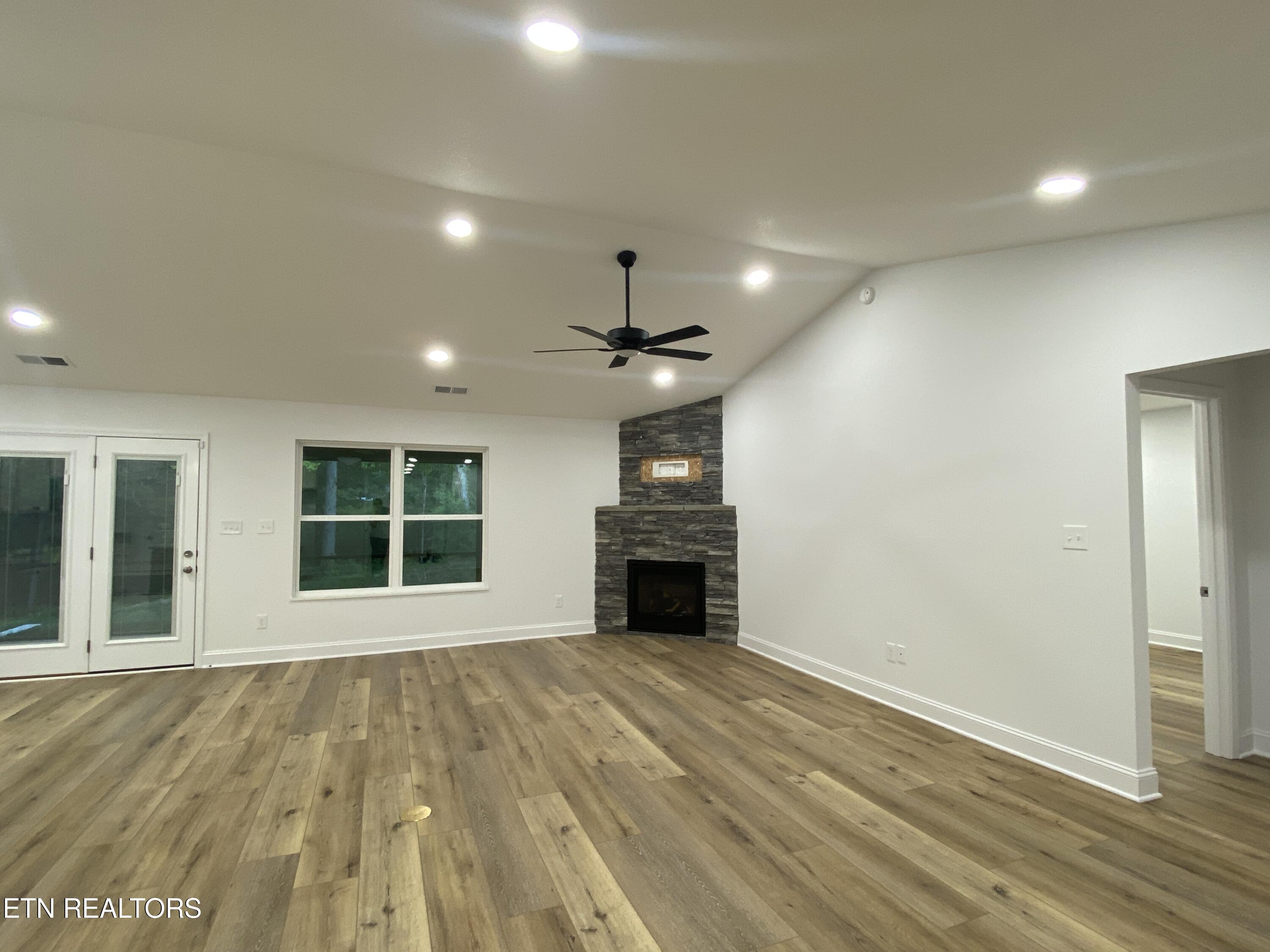 2423 Lena George Lane Knoxville TN 37931