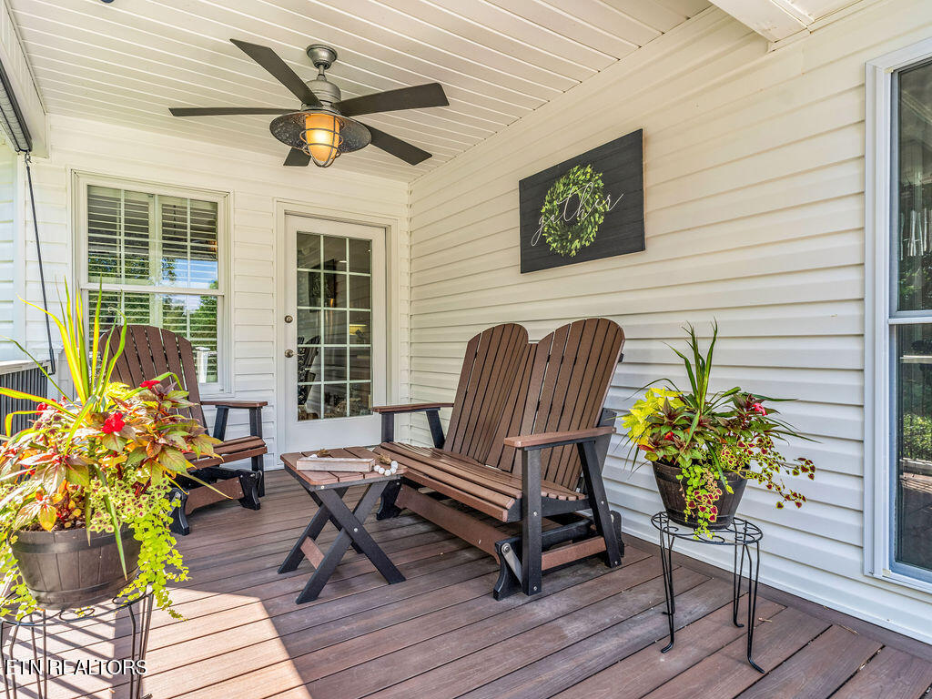 281 Cottage Drive Ten Mile TN 37880