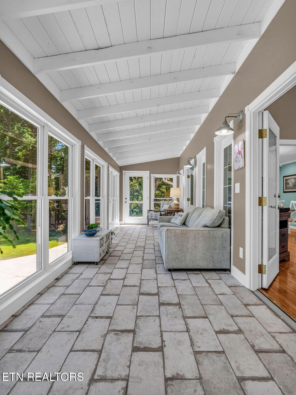 281 Cottage Drive Ten Mile TN 37880