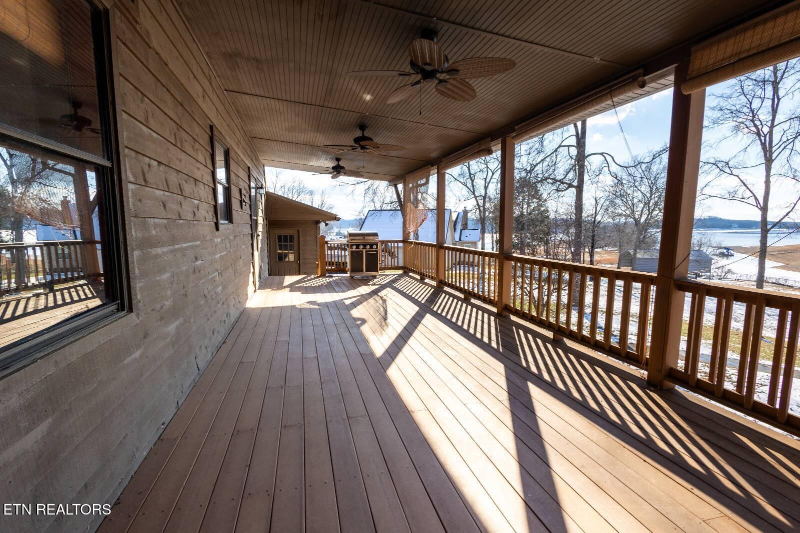 1369 Paradise Lane Dandridge TN 37725