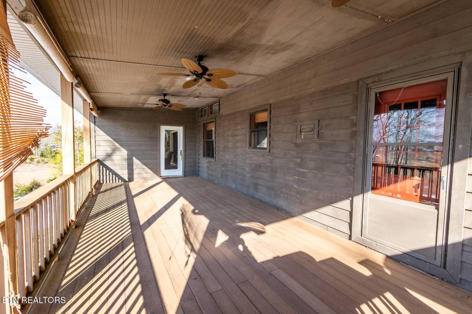 1369 Paradise Lane Dandridge TN 37725