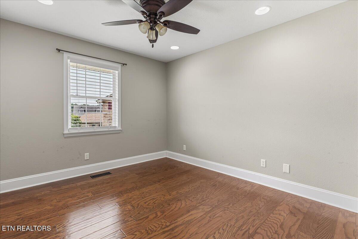 1217 Cedar Lane Etowah TN 37331