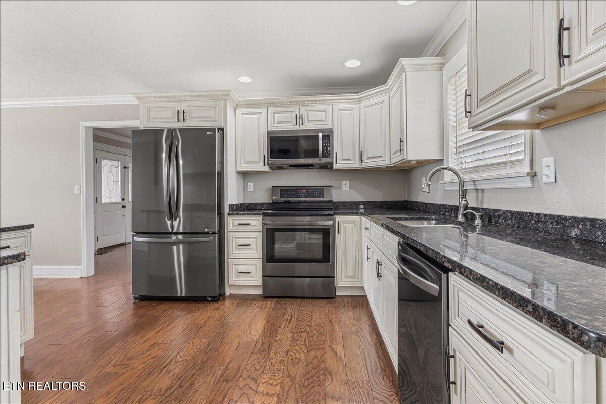 1217 Cedar Lane Etowah TN 37331