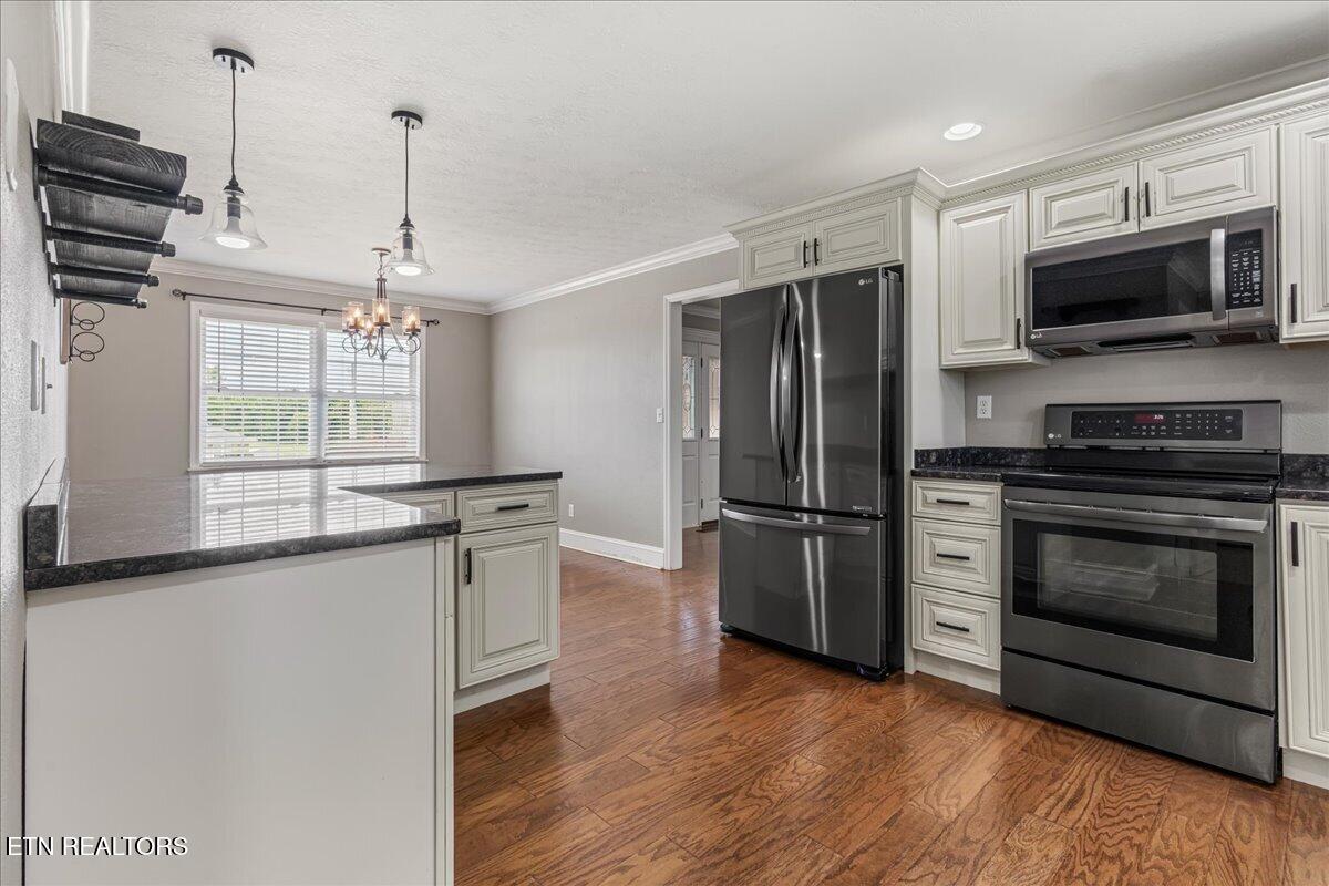 1217 Cedar Lane Etowah TN 37331
