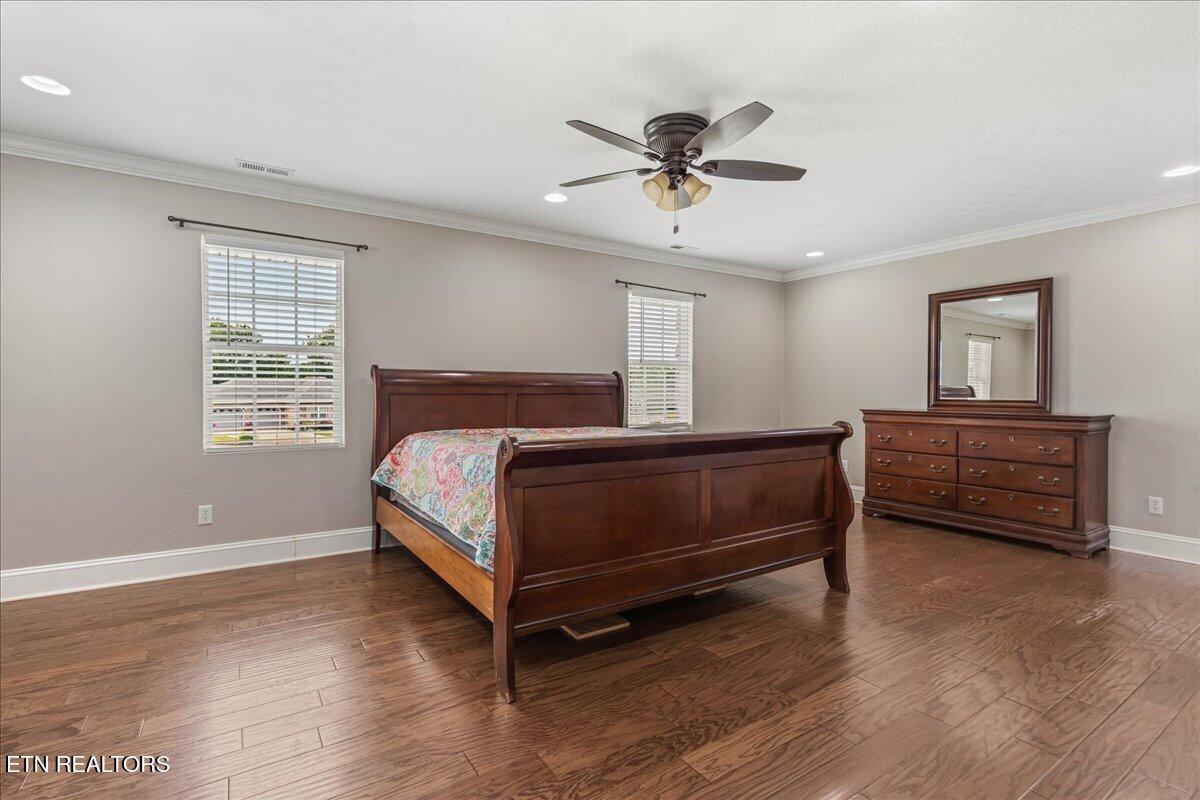 1217 Cedar Lane Etowah TN 37331