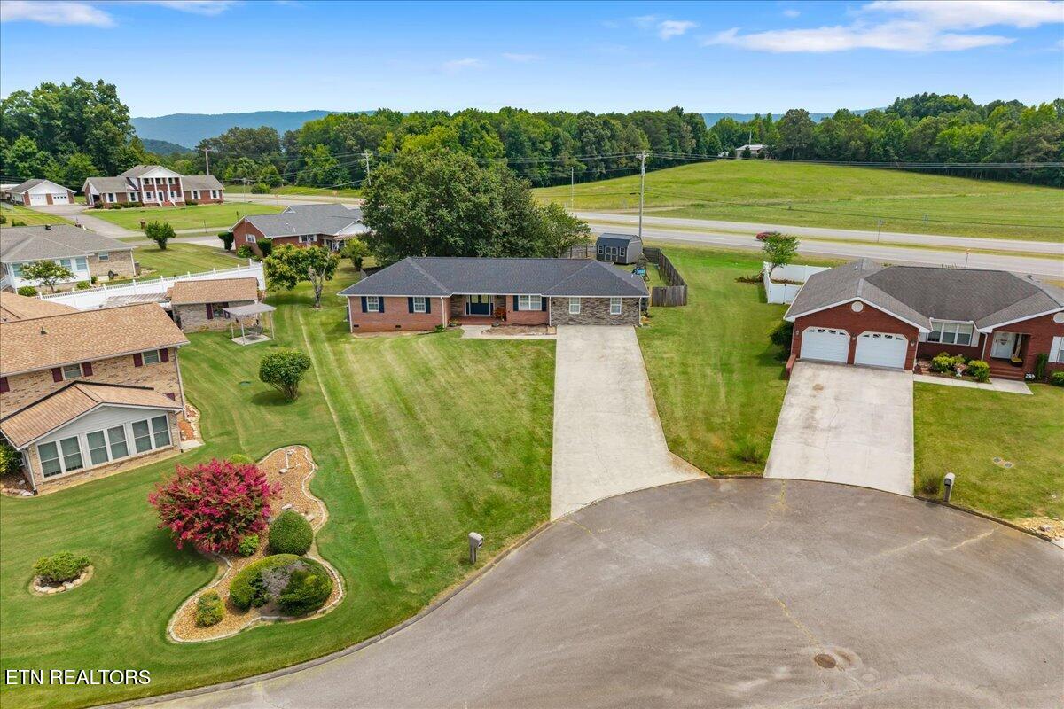 1217 Cedar Lane Etowah TN 37331
