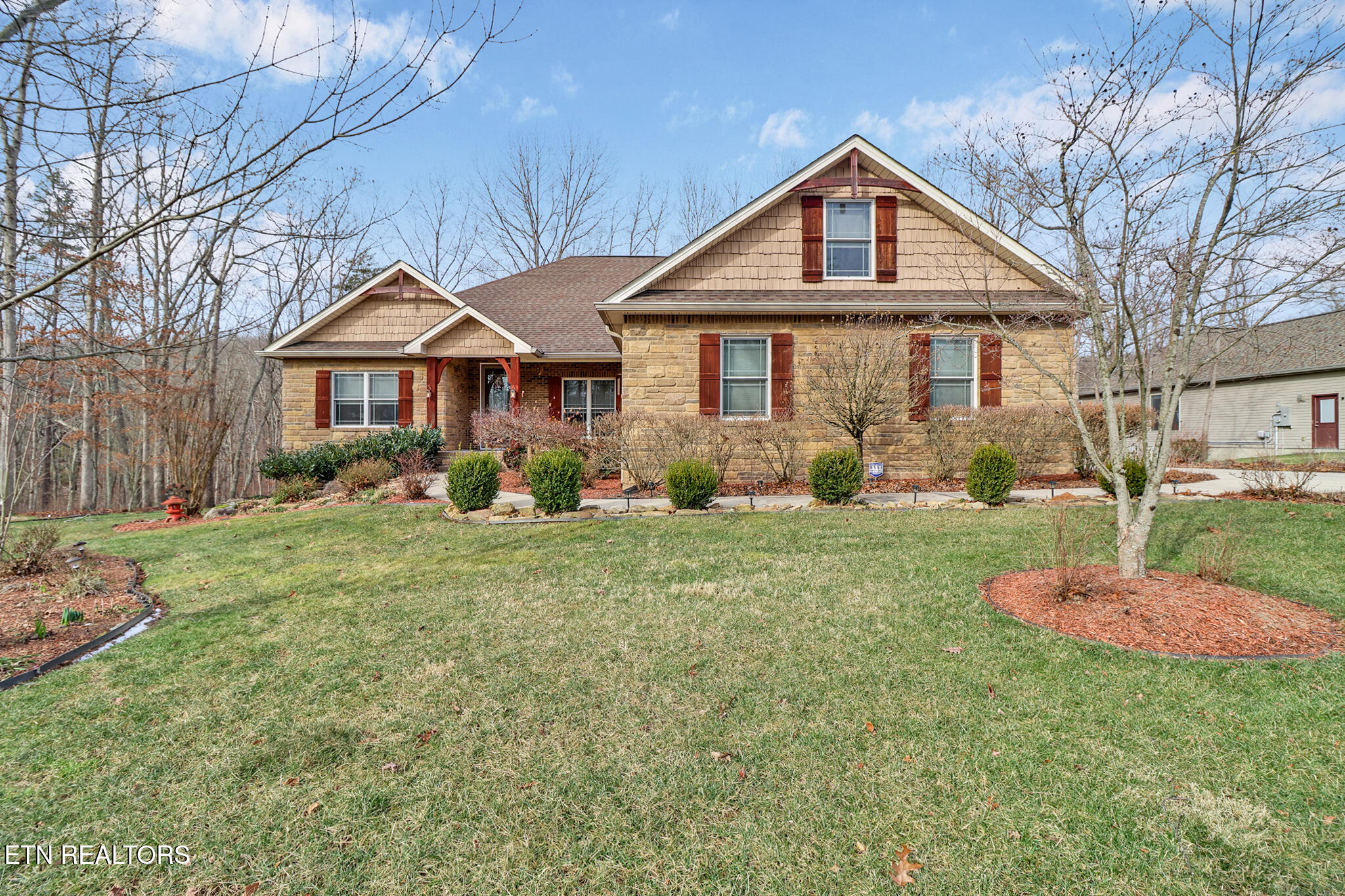 36 Kingsbridge Lane Crossville TN 38558