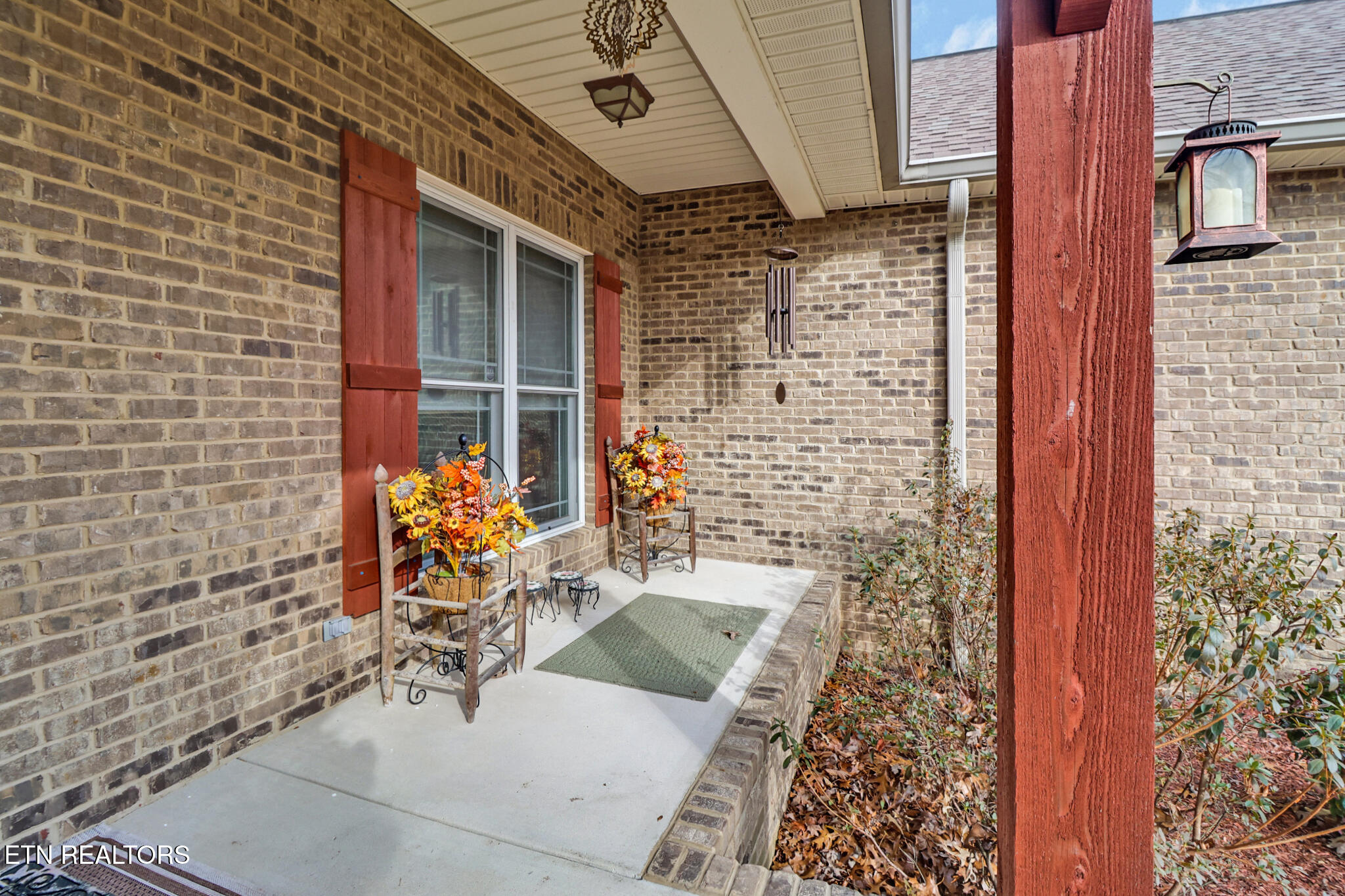 36 Kingsbridge Lane Crossville TN 38558