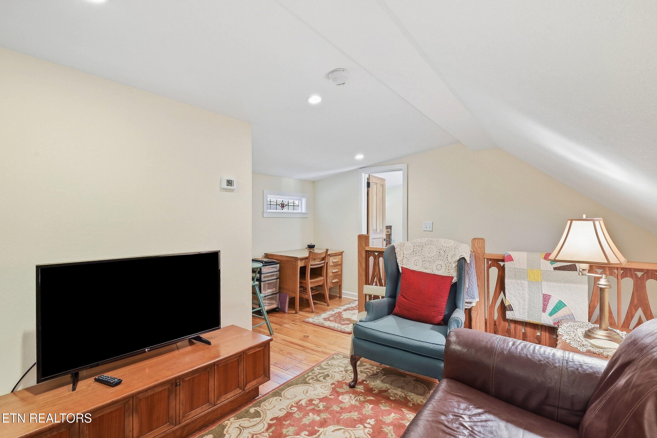58 Pine Place Norris TN 37828