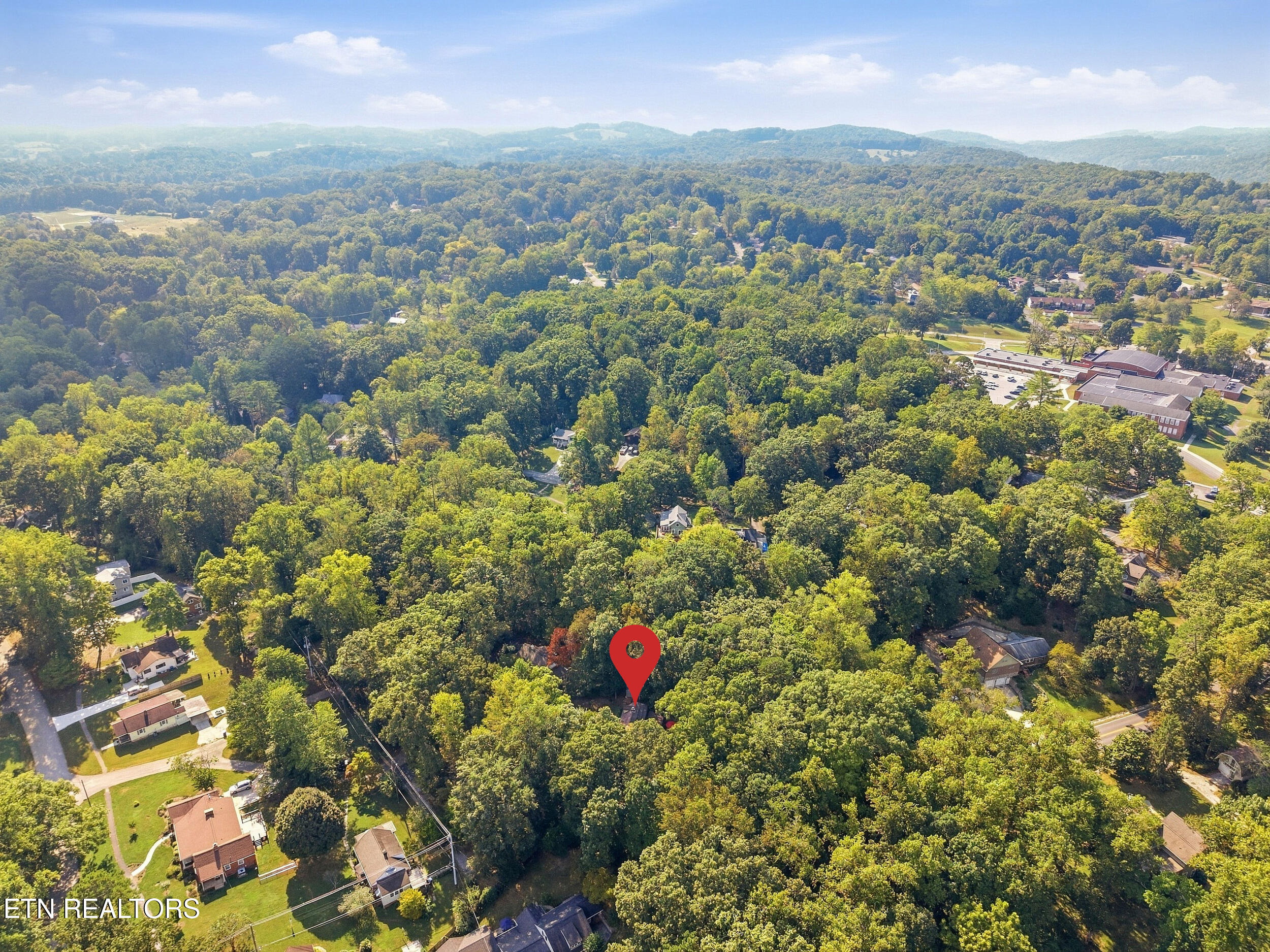 58 Pine Place Norris TN 37828