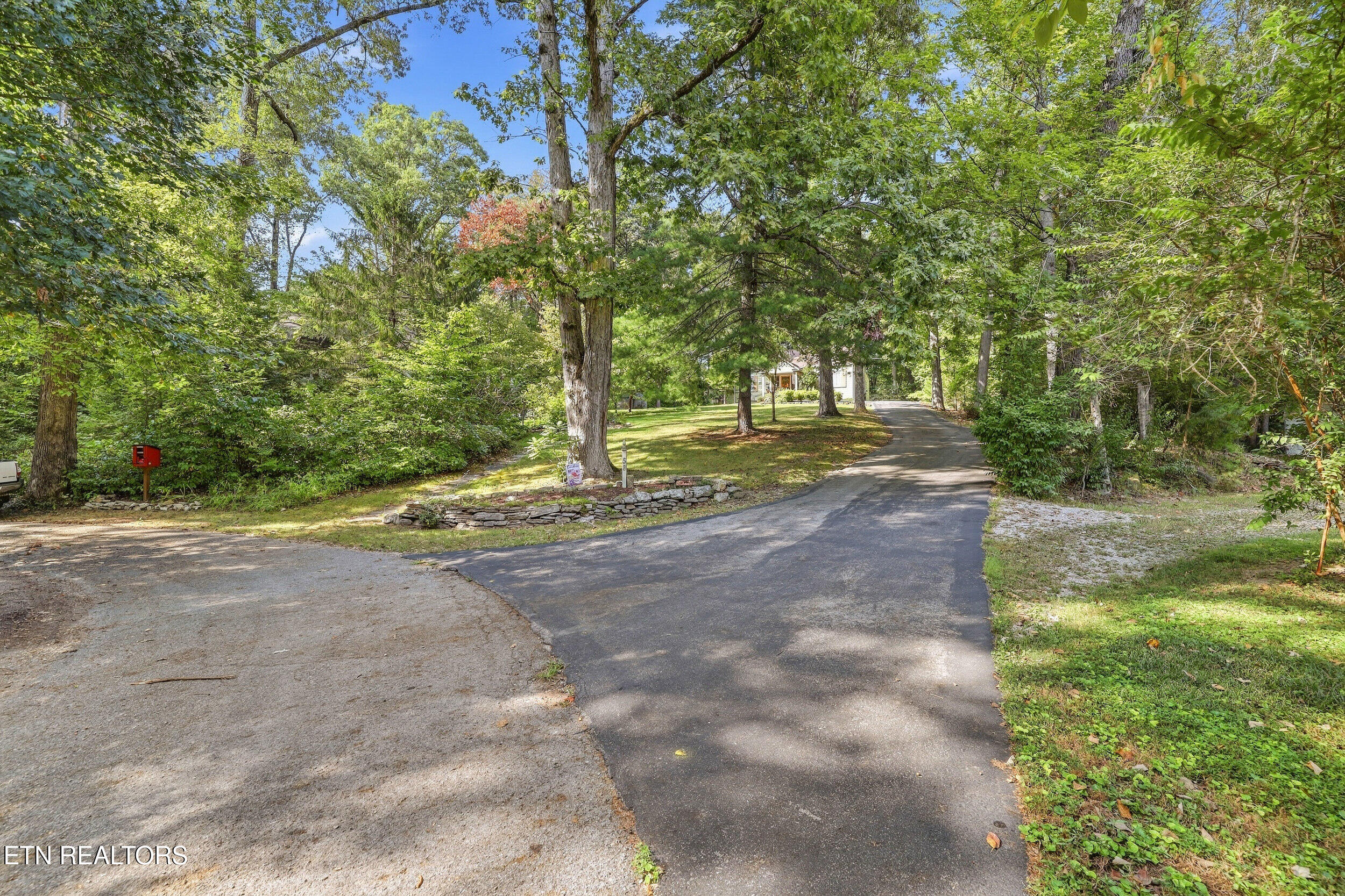 58 Pine Place Norris TN 37828