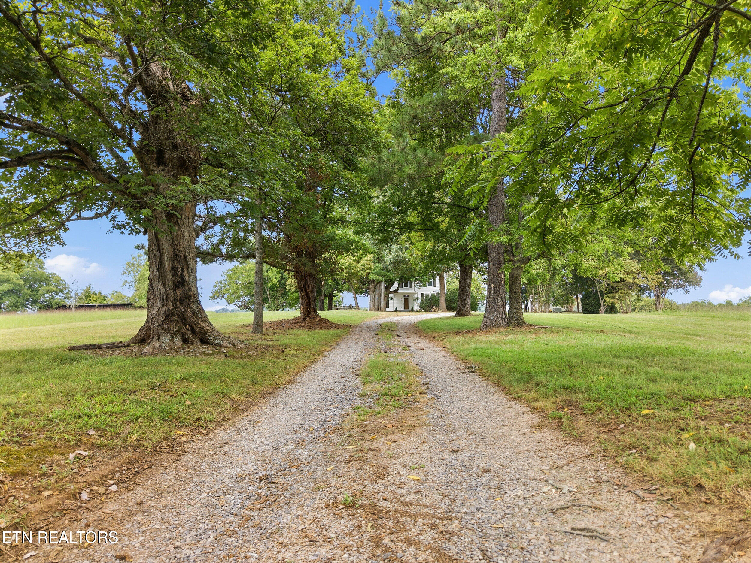 1440 Mccleary Bend Road Sevierville TN 37876