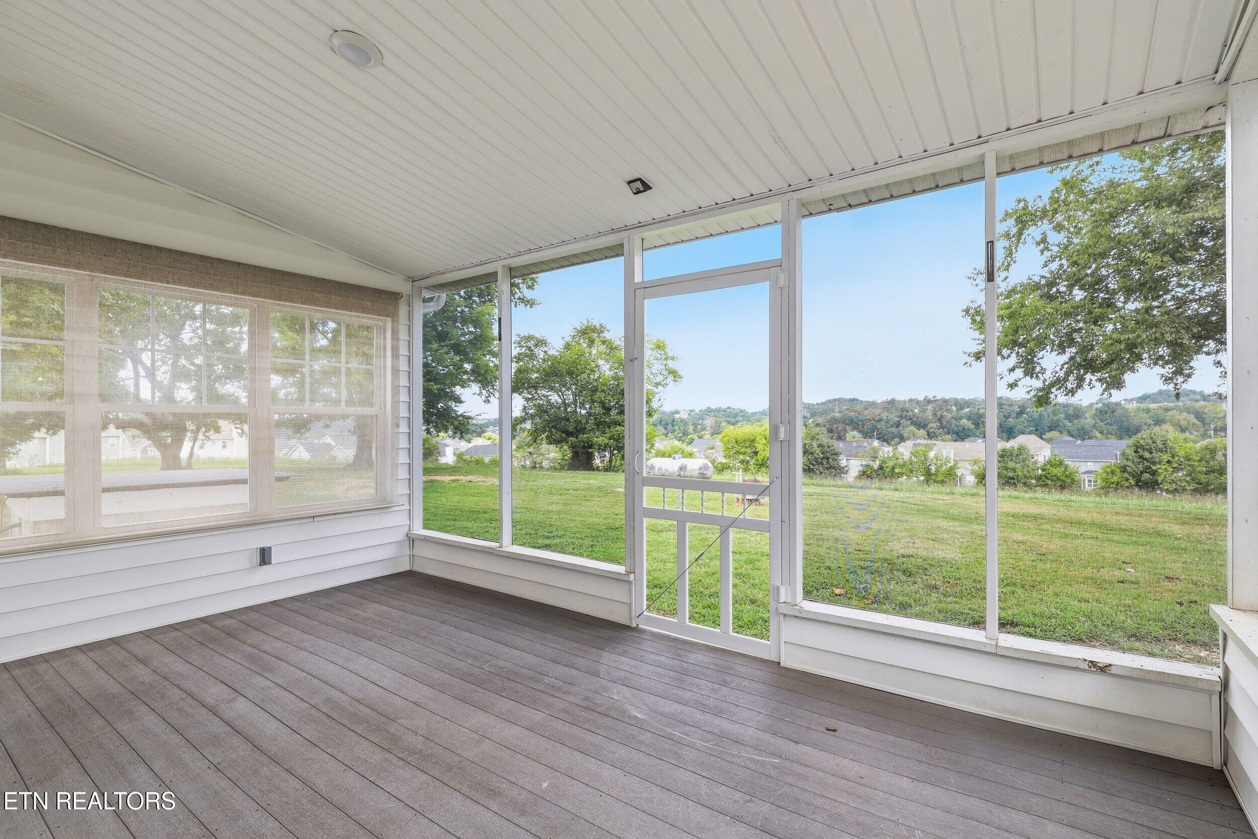 1440 Mccleary Bend Road Sevierville TN 37876