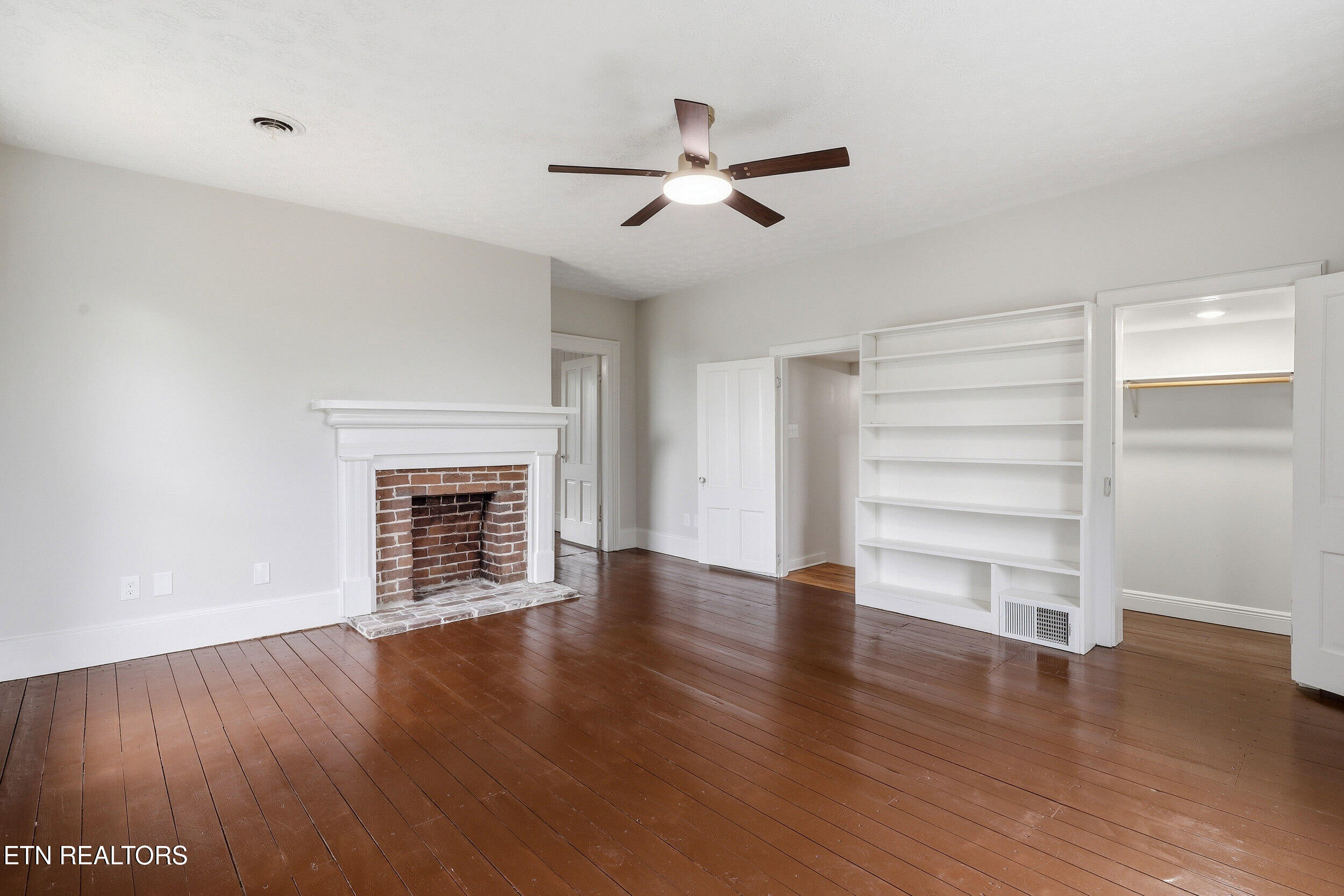 1440 Mccleary Bend Road Sevierville TN 37876