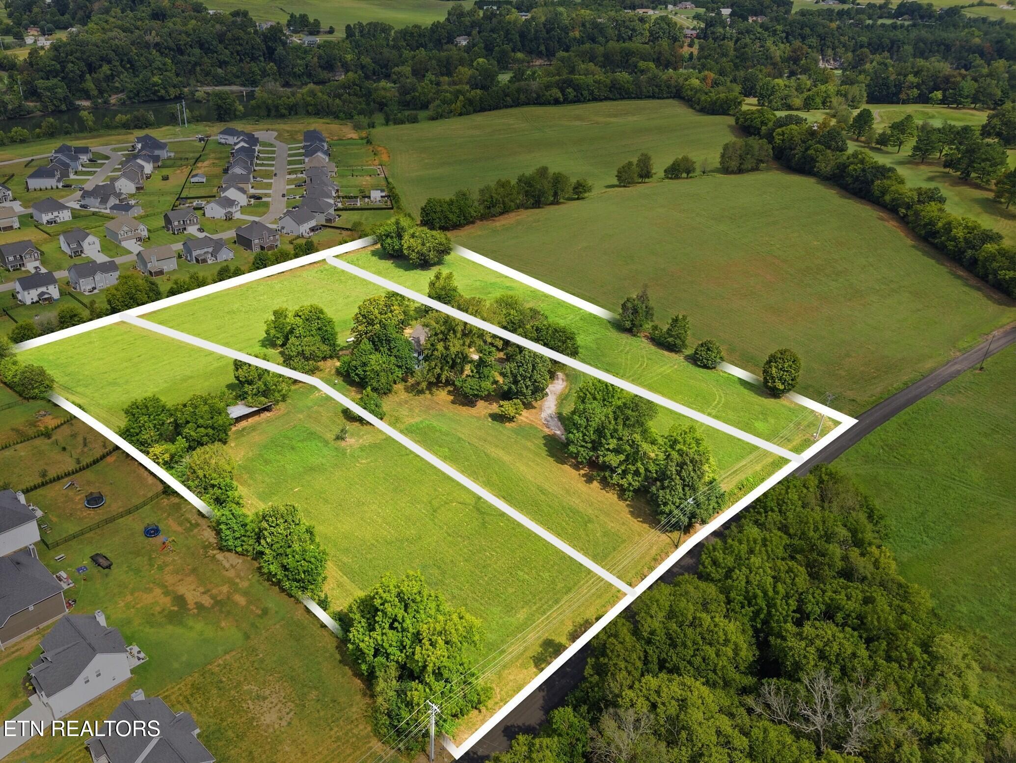 1440 Mccleary Bend Road Sevierville TN 37876