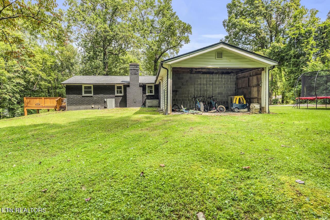 150 Yarnell Road Clinton TN 37716