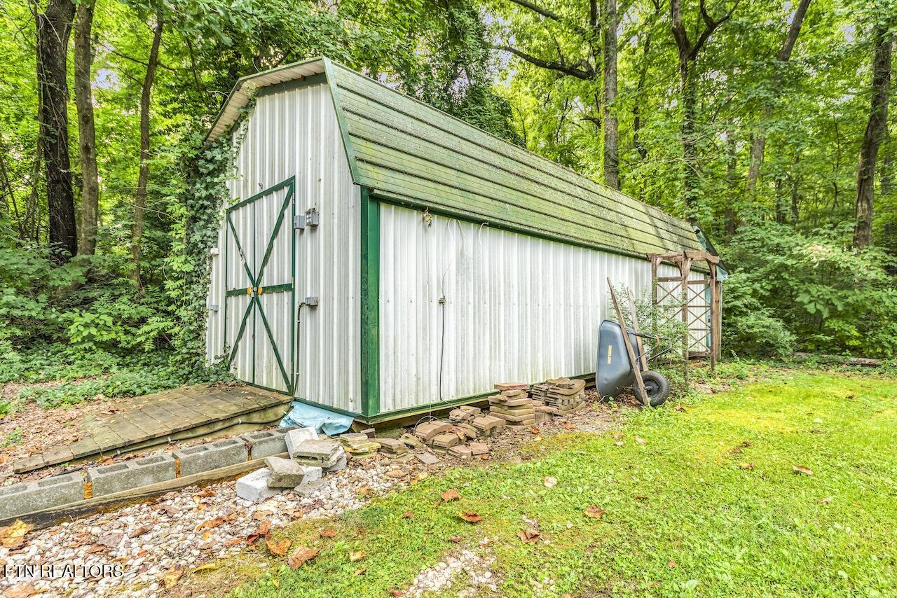 150 Yarnell Road Clinton TN 37716