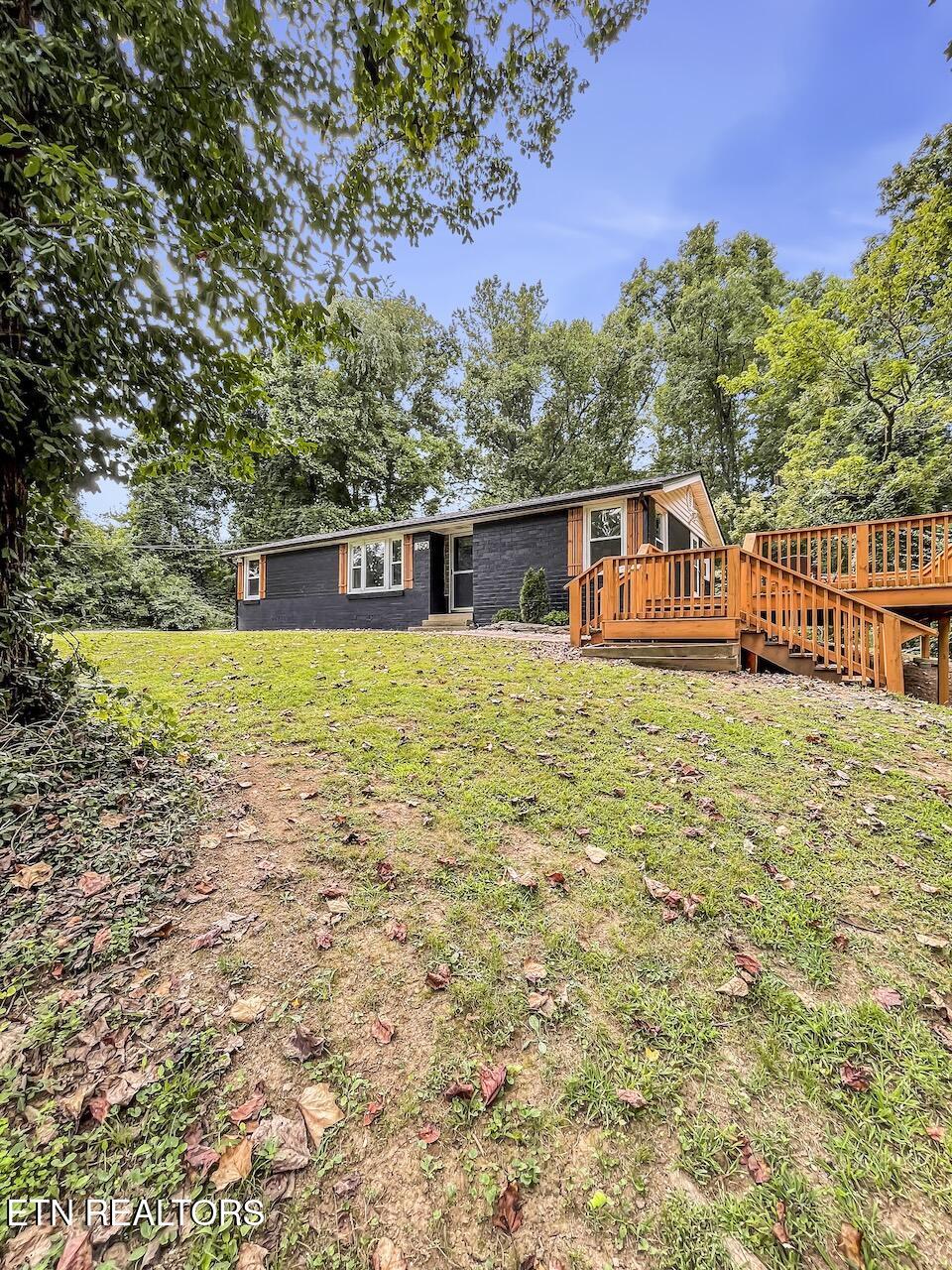 150 Yarnell Road Clinton TN 37716