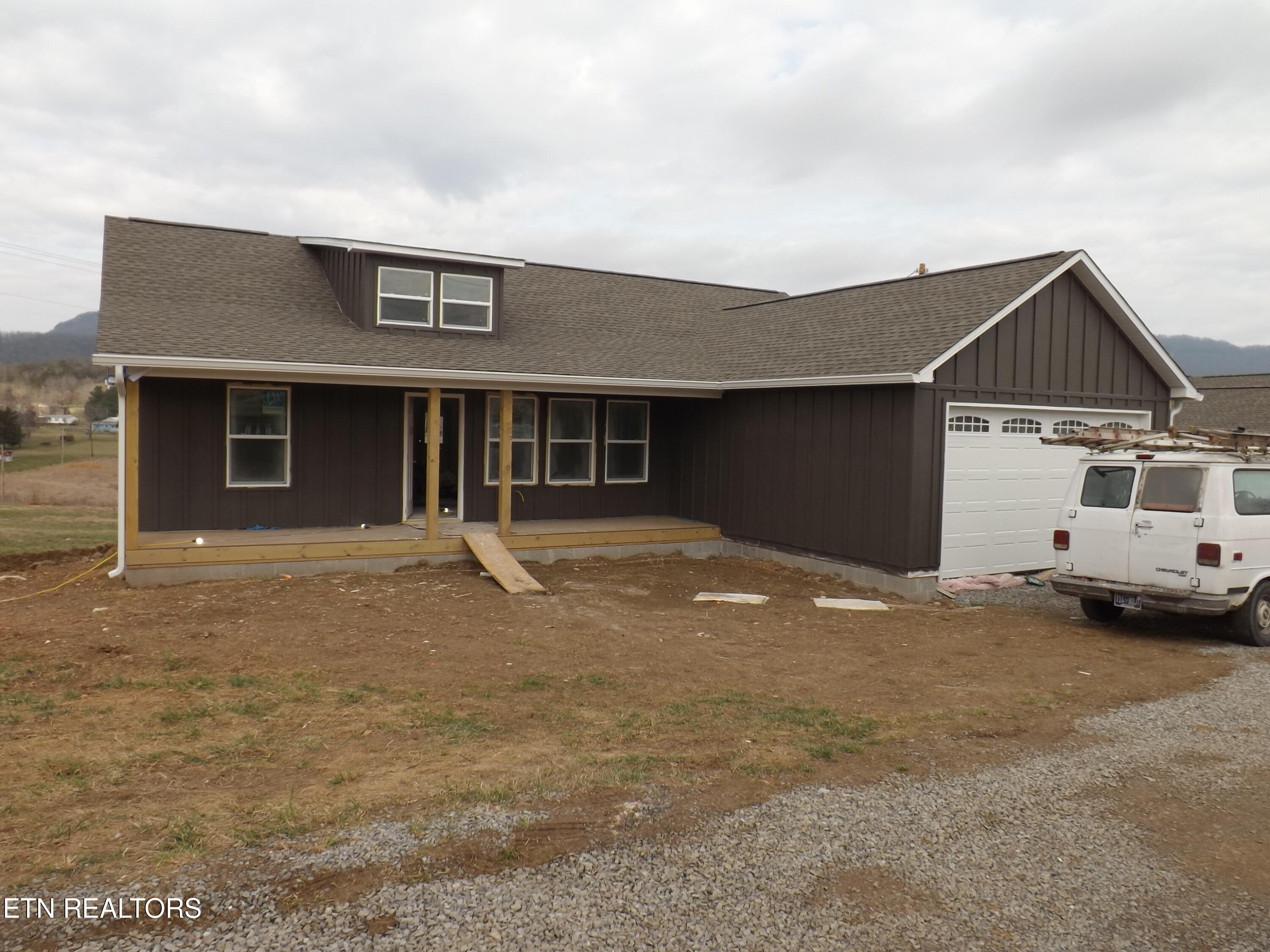 935 Shawanee Road Harrogate TN 37752