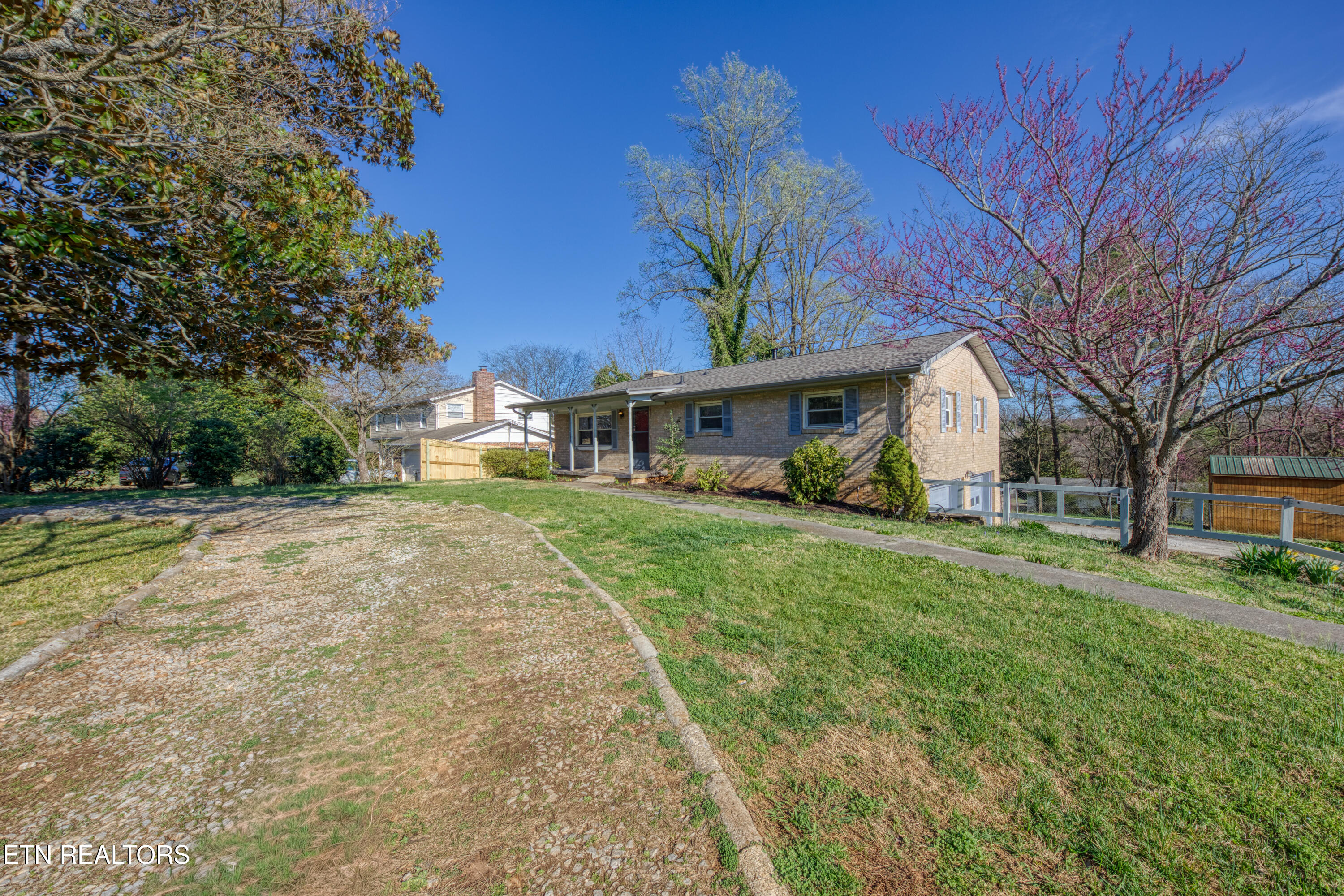 7216 Deane Hill Drive Knoxville TN 37919