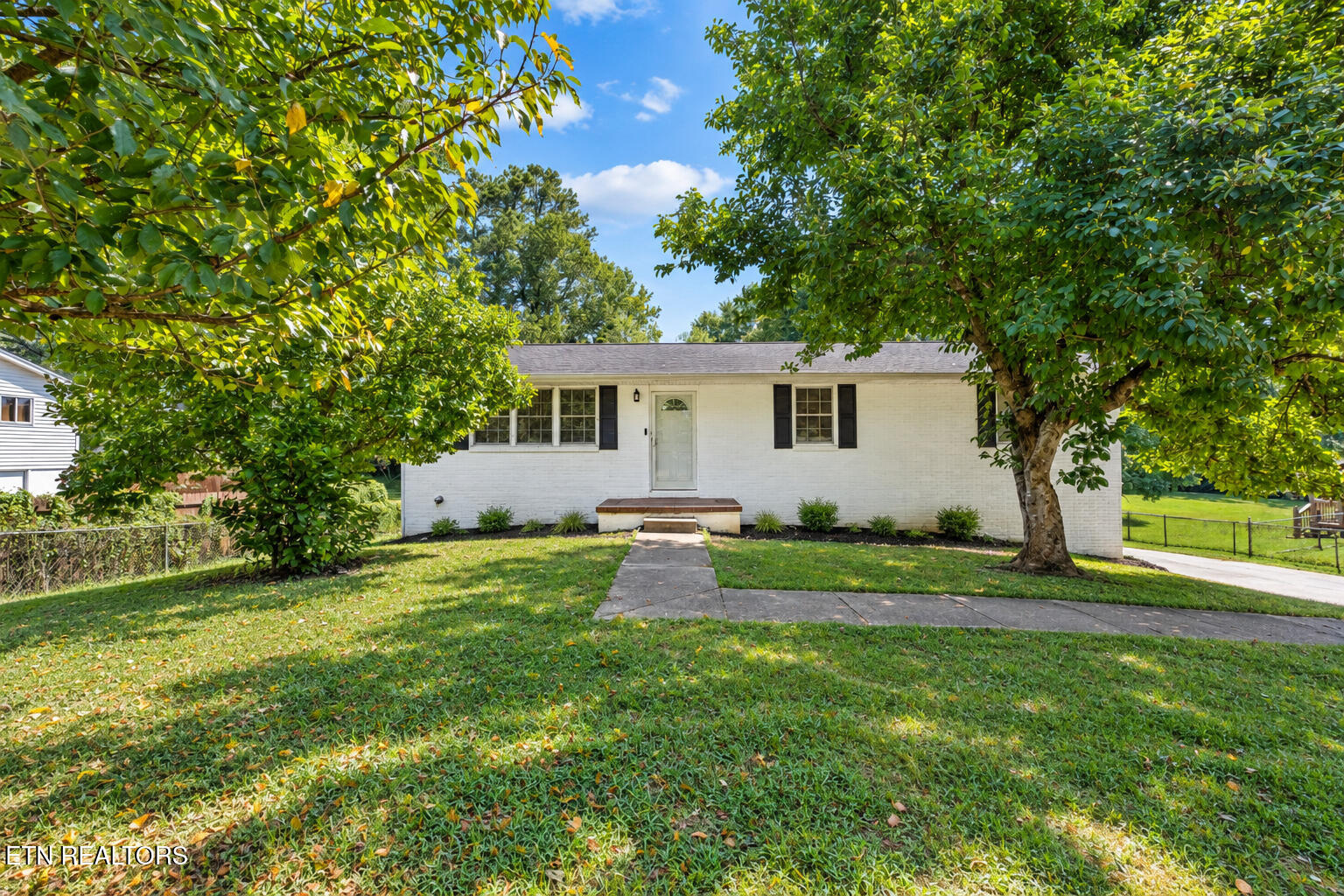 512 Highland View Drive Knoxville TN 37920