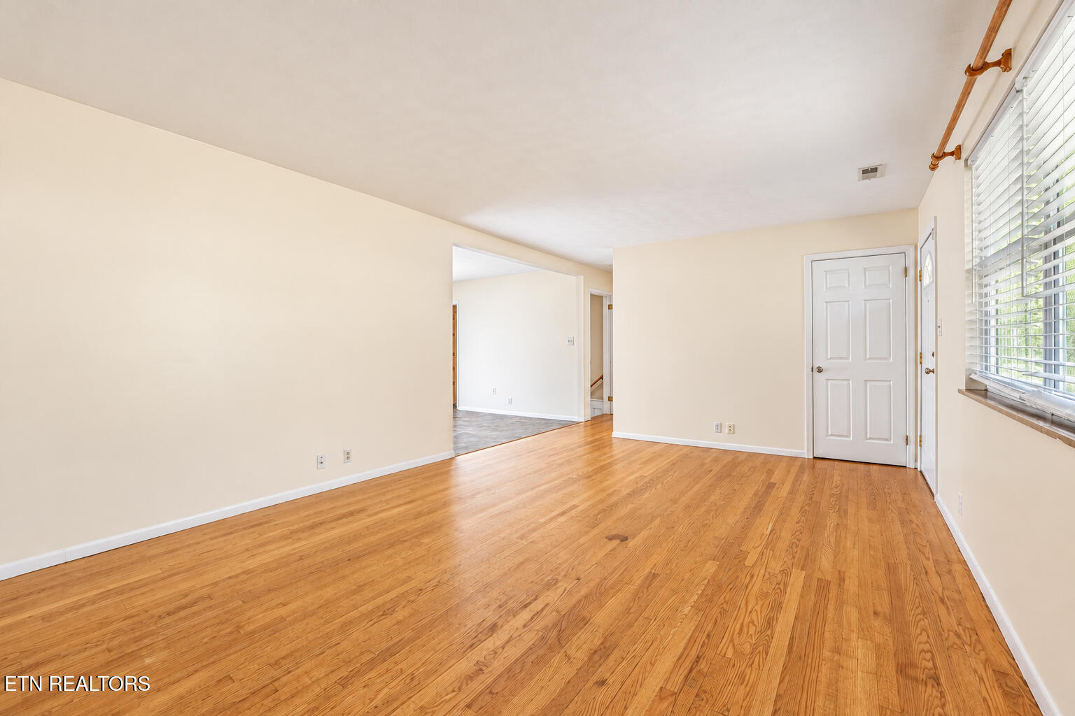 512 Highland View Drive Knoxville TN 37920