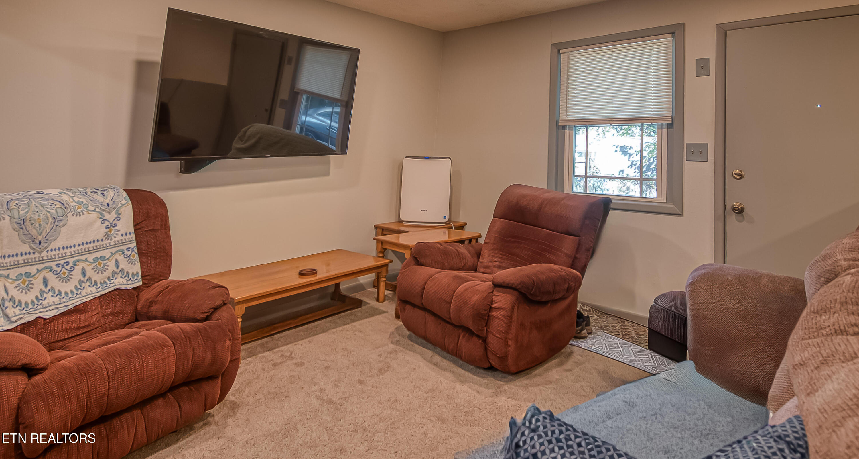 1121 Overton Place Knoxville TN 37917