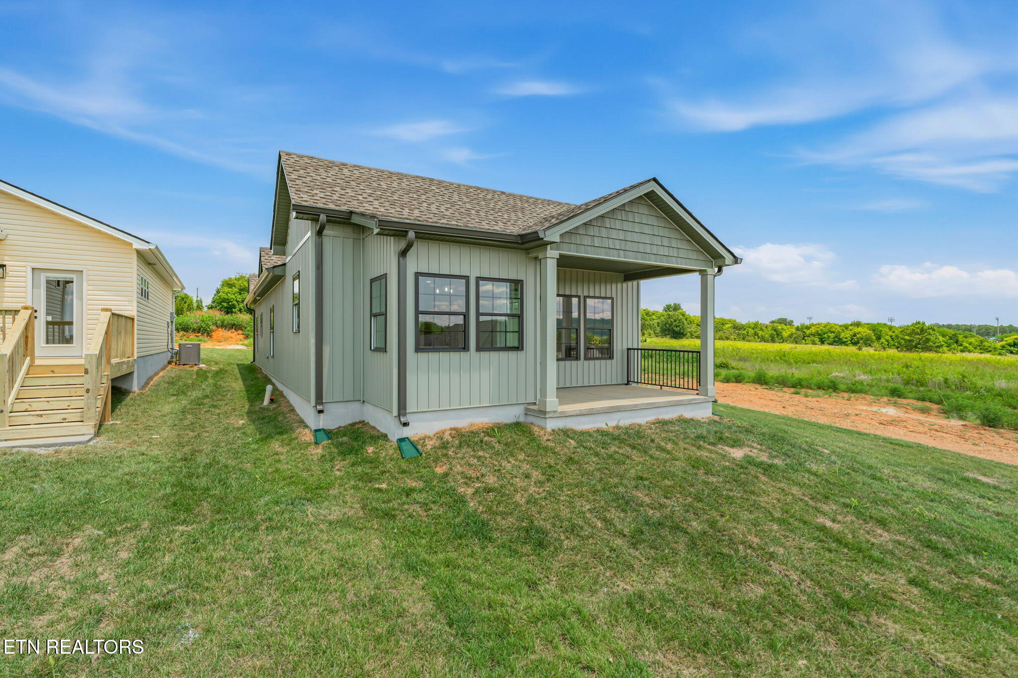 1034 Wentford Avenue Sweetwater TN 37874