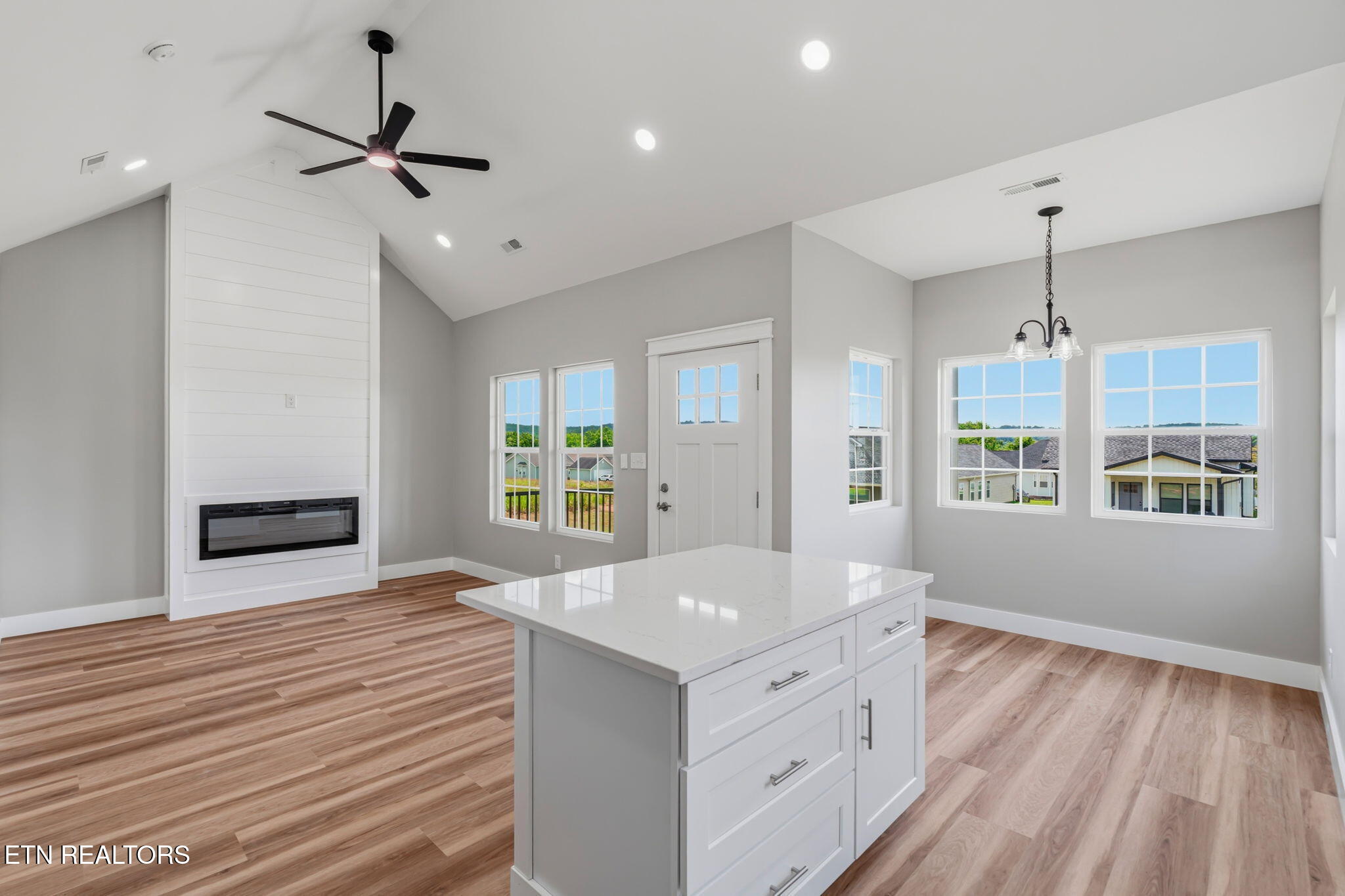 1034 Wentford Avenue Sweetwater TN 37874