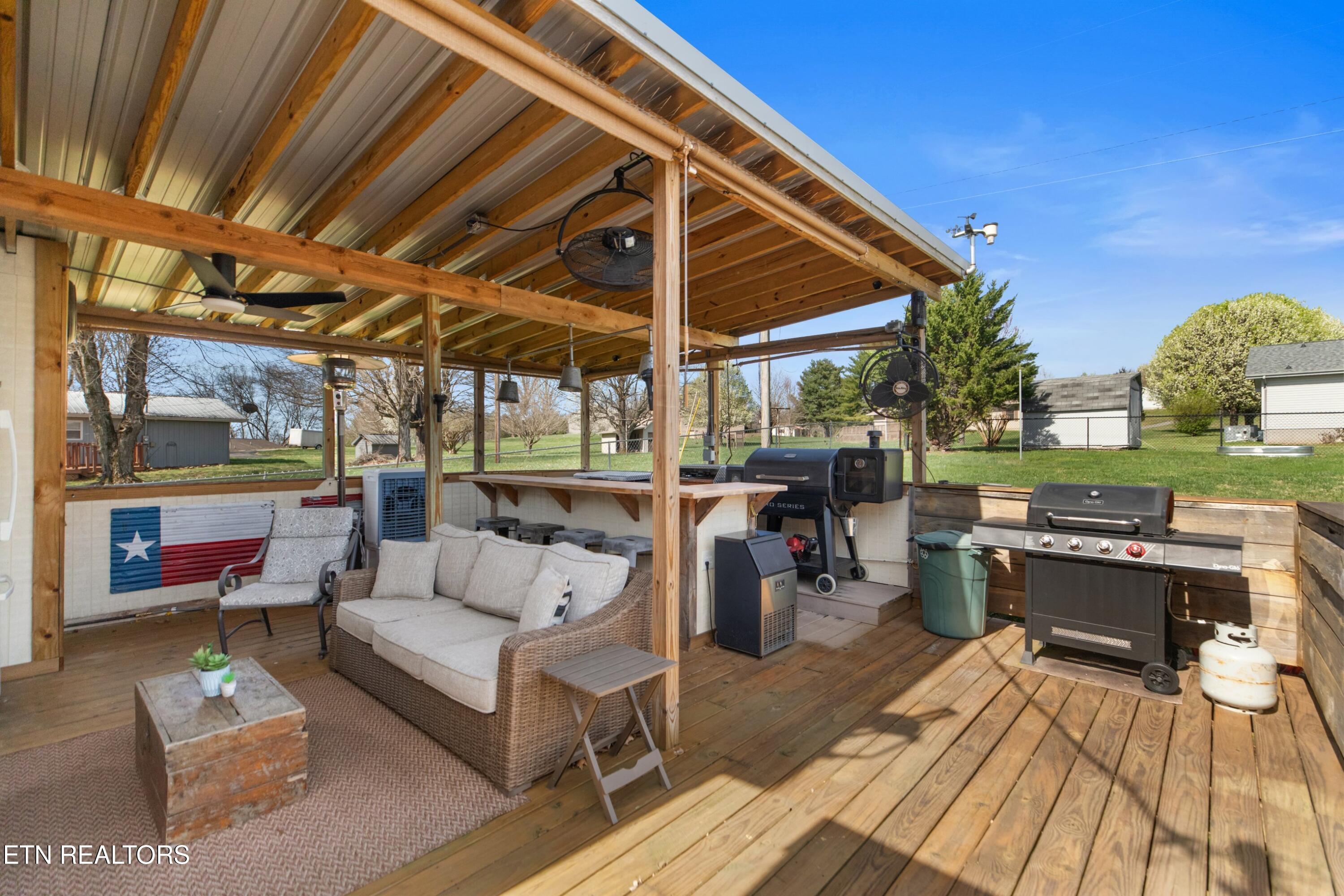 355 Cate Byrd Road Kodak TN 37764