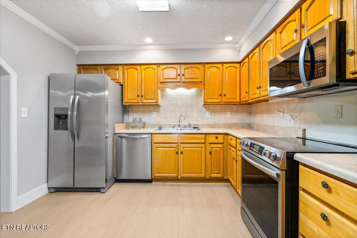 219 W Bowman Circle Lafollette TN 37766